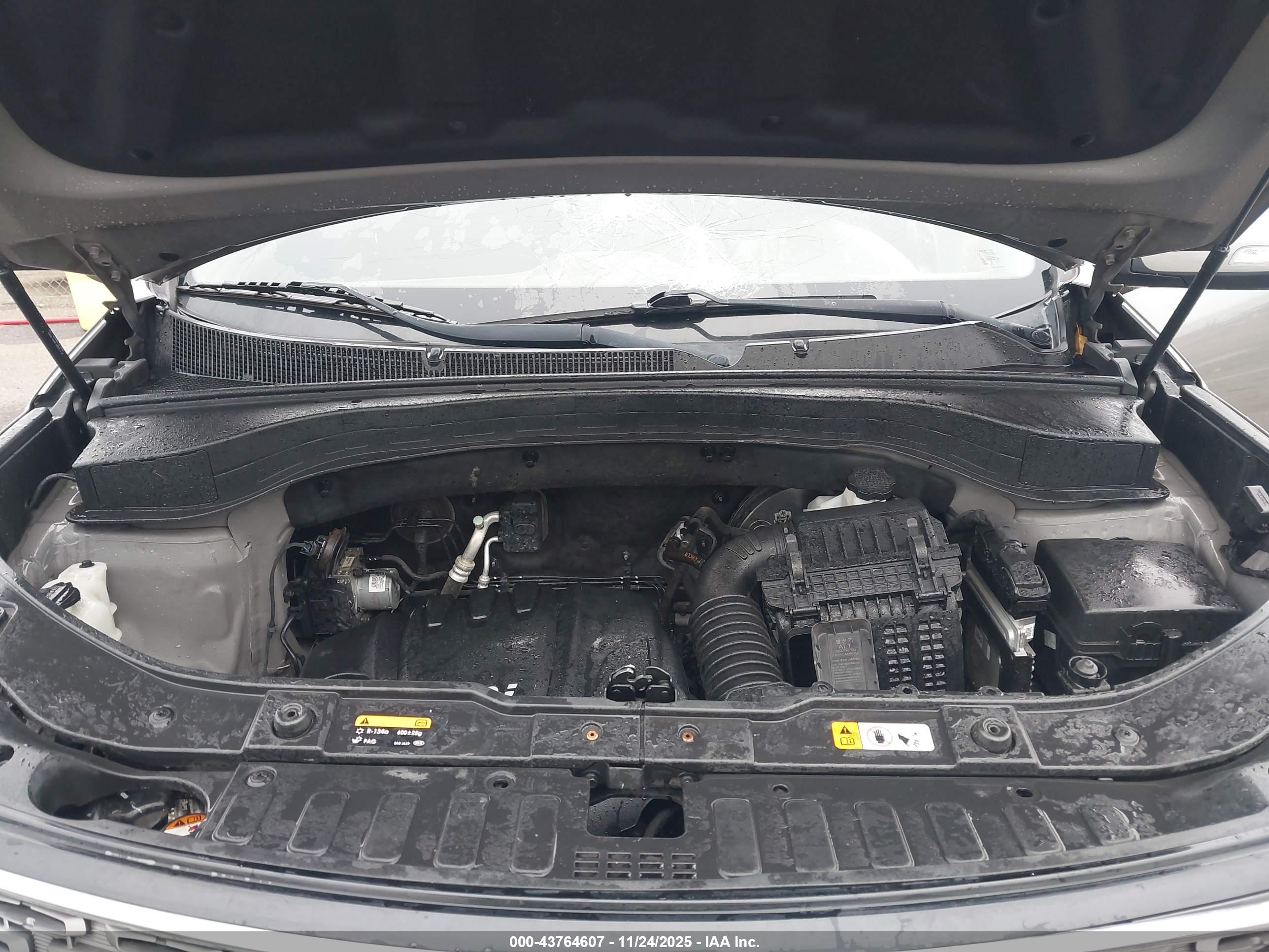 KIA SORENTO image 10