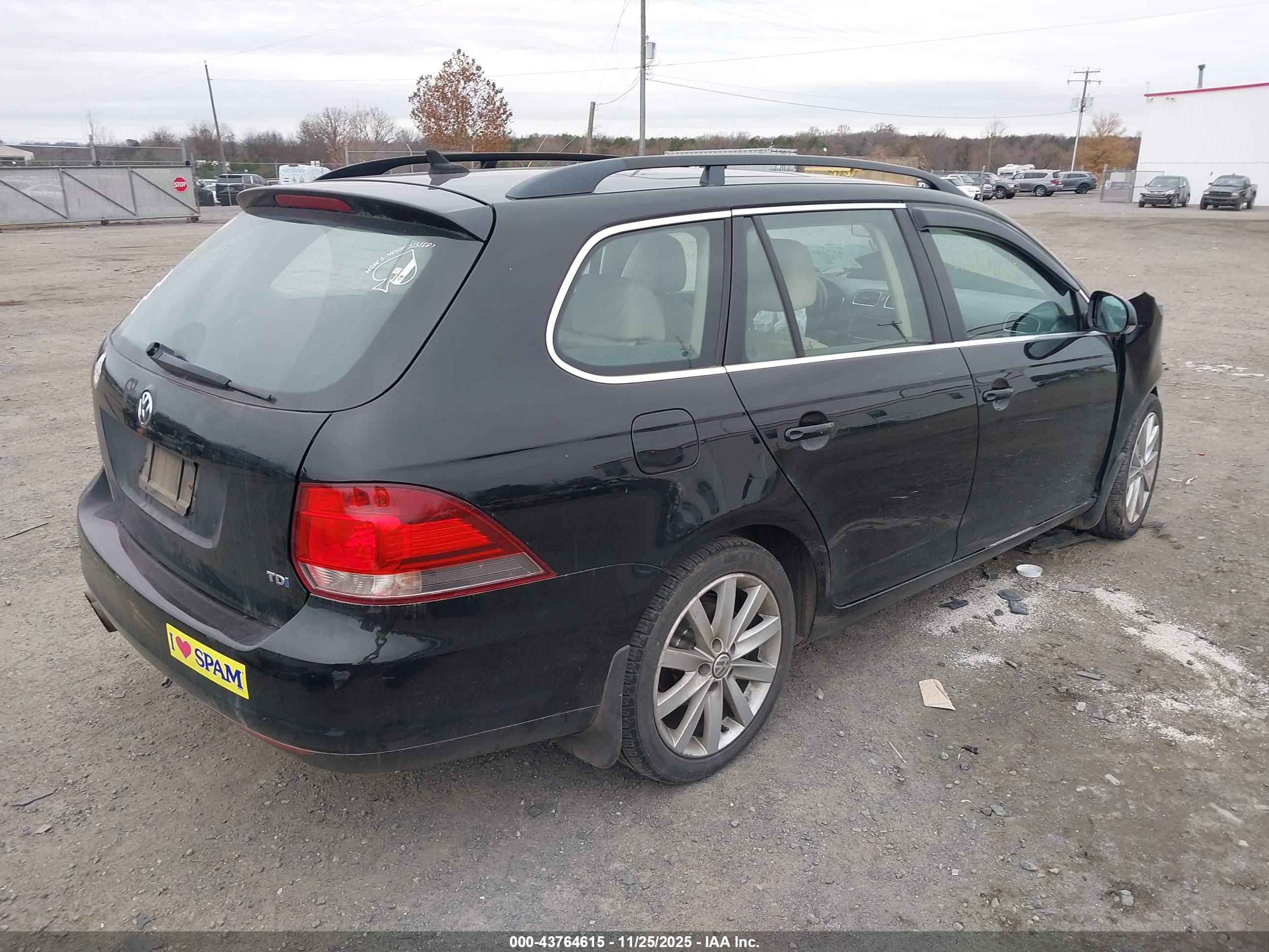 VOLKSWAGEN JETTA image 4