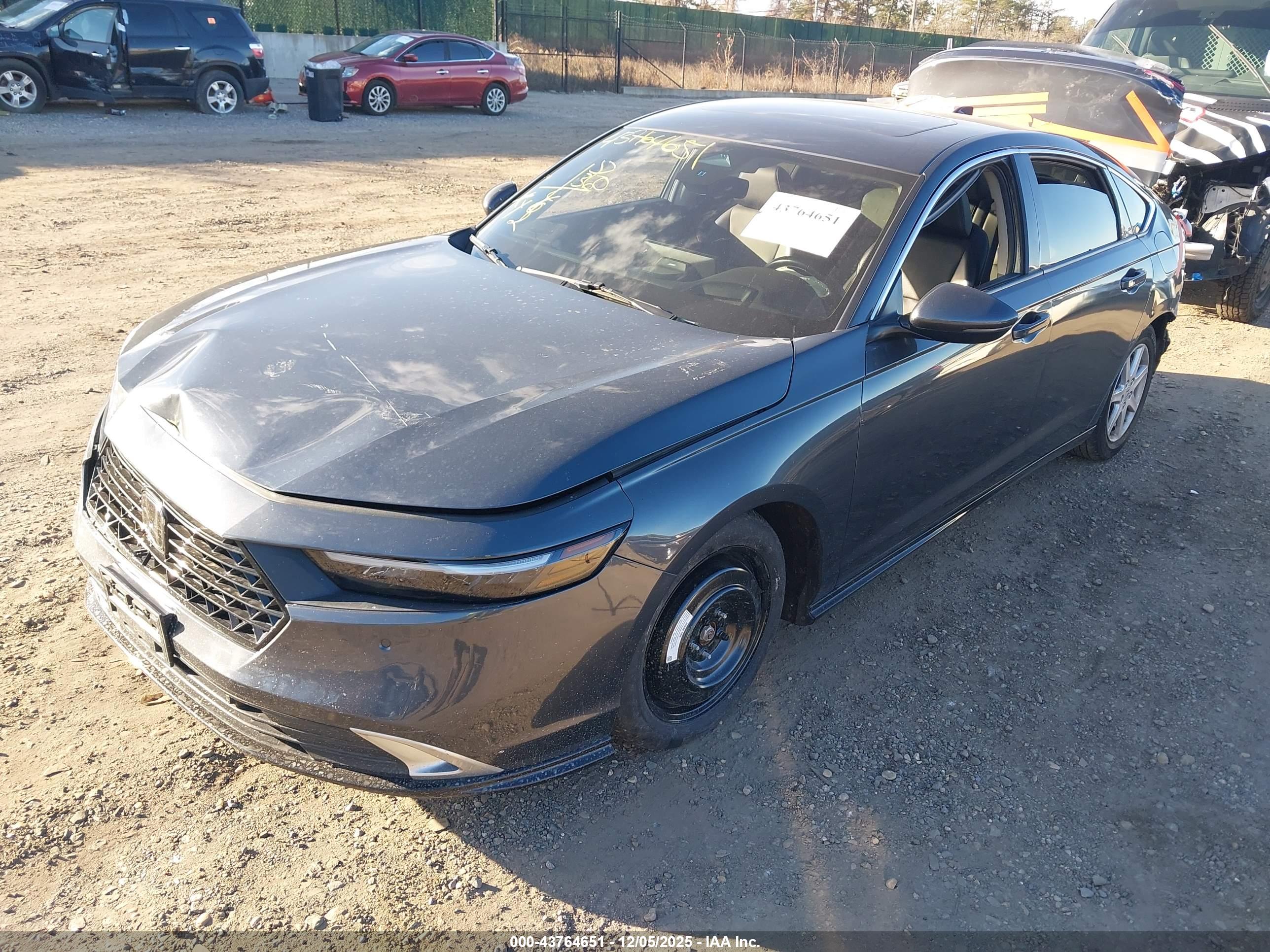 HONDA ACCORD image 2