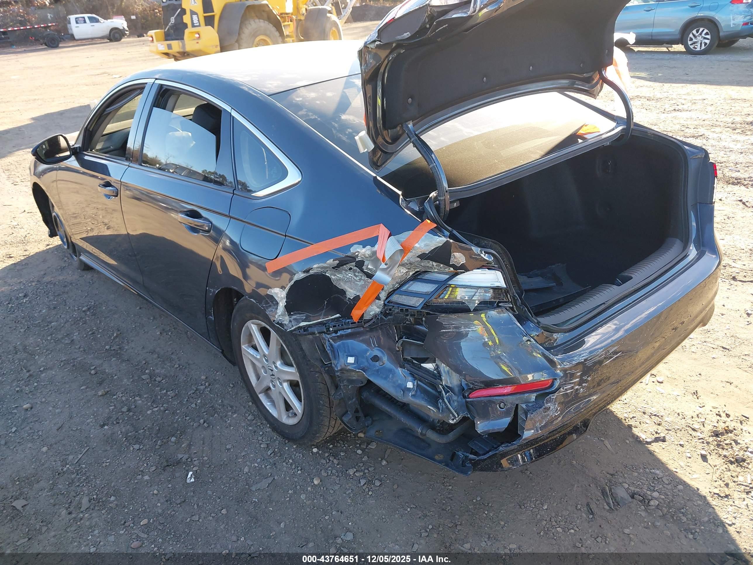 HONDA ACCORD image 3