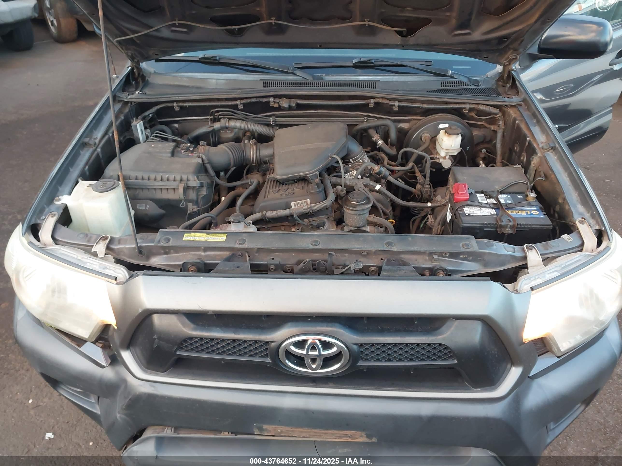 TOYOTA TACOMA image 10