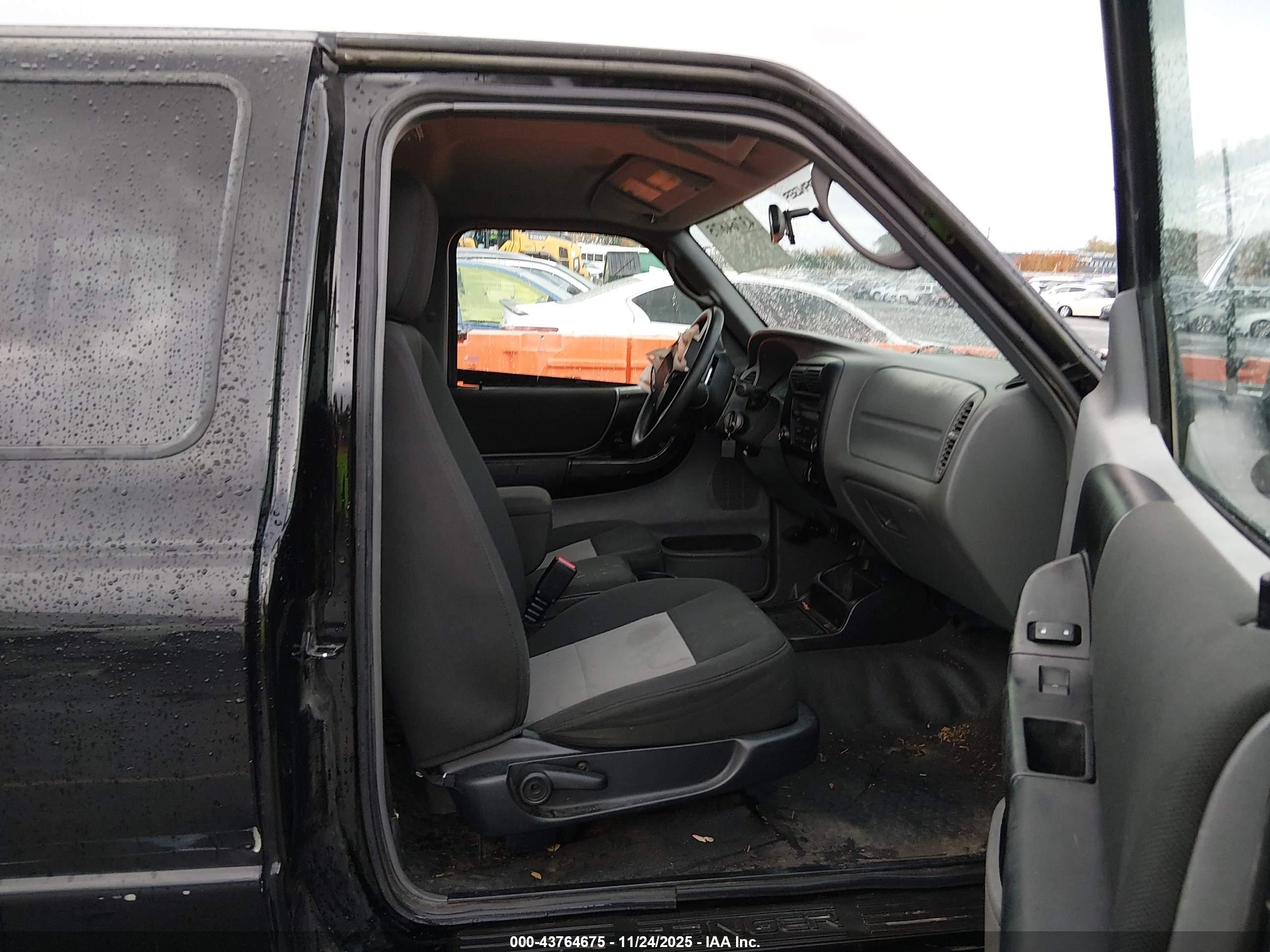 FORD RANGER image 5