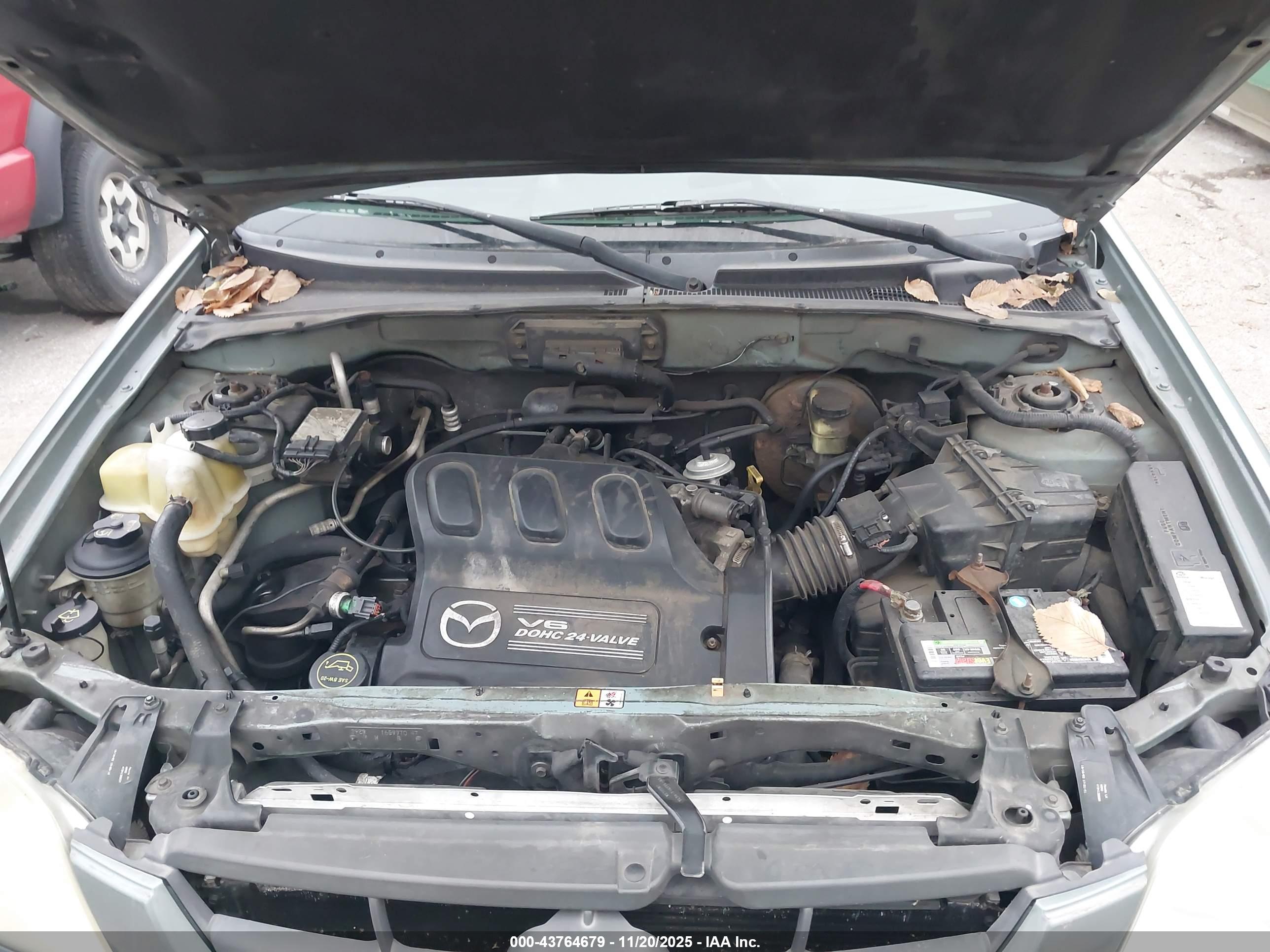 MAZDA TRIBUTE image 10