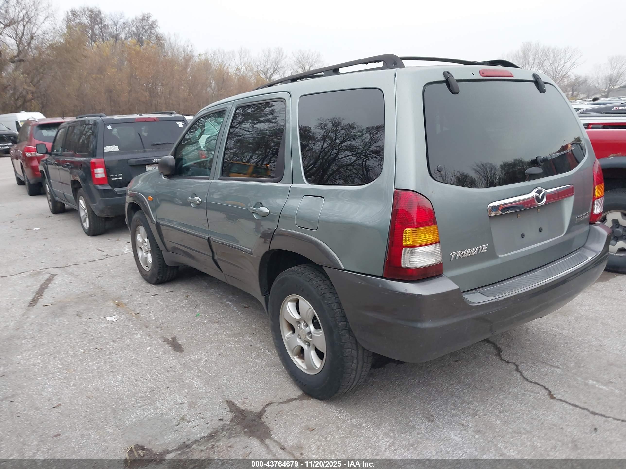 MAZDA TRIBUTE image 3
