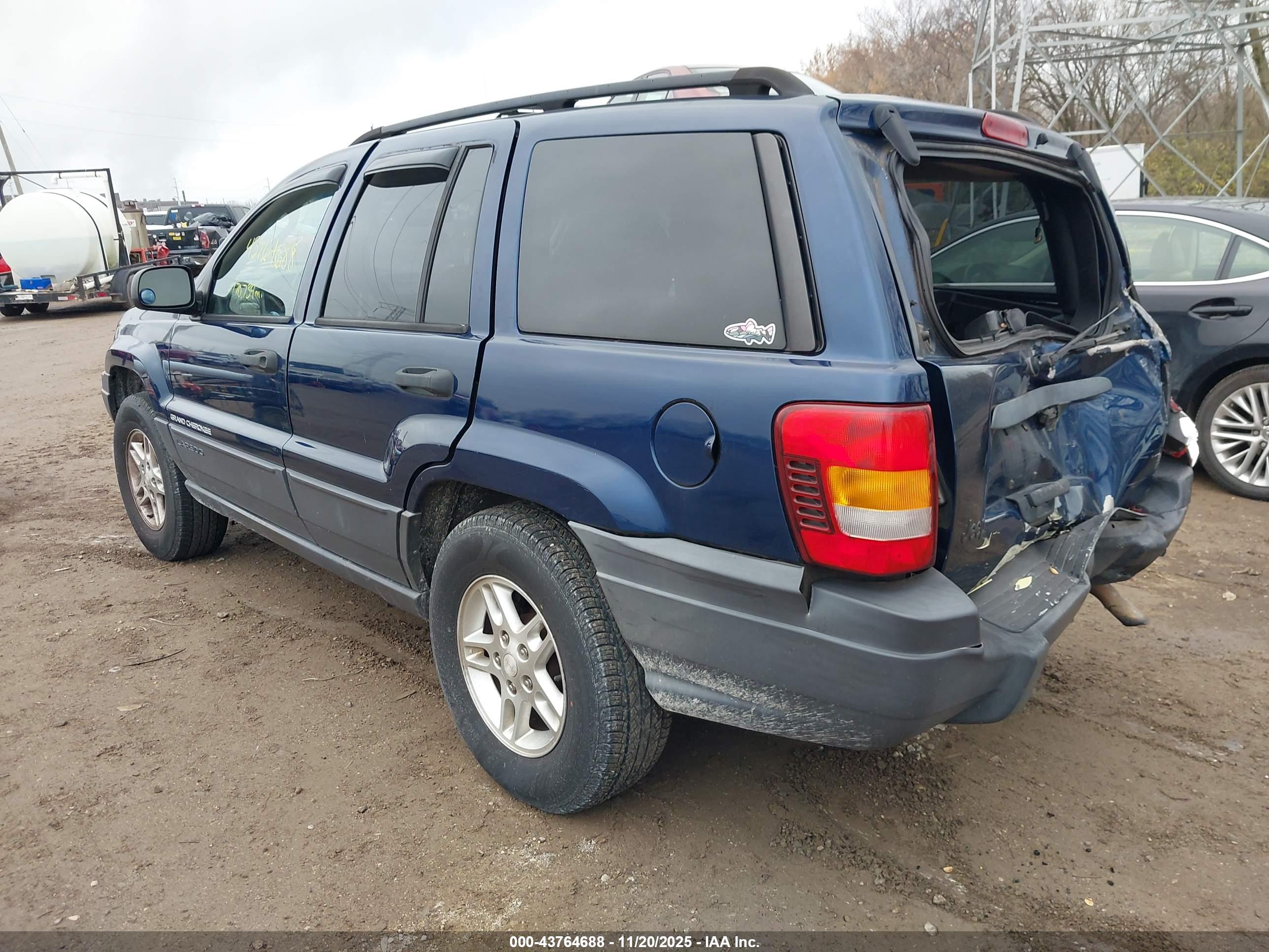 JEEP GRAND image 3