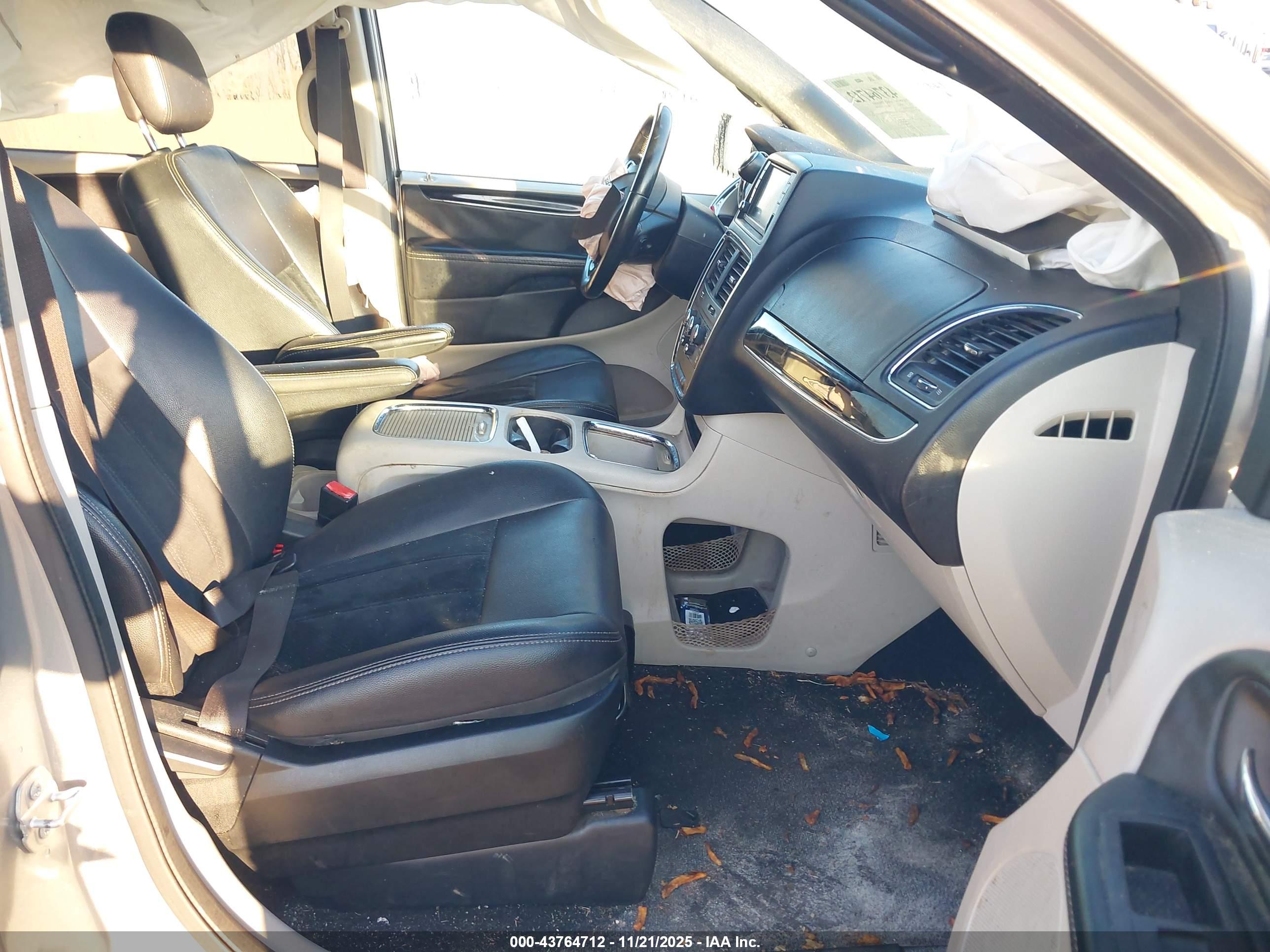 DODGE GRAND image 5