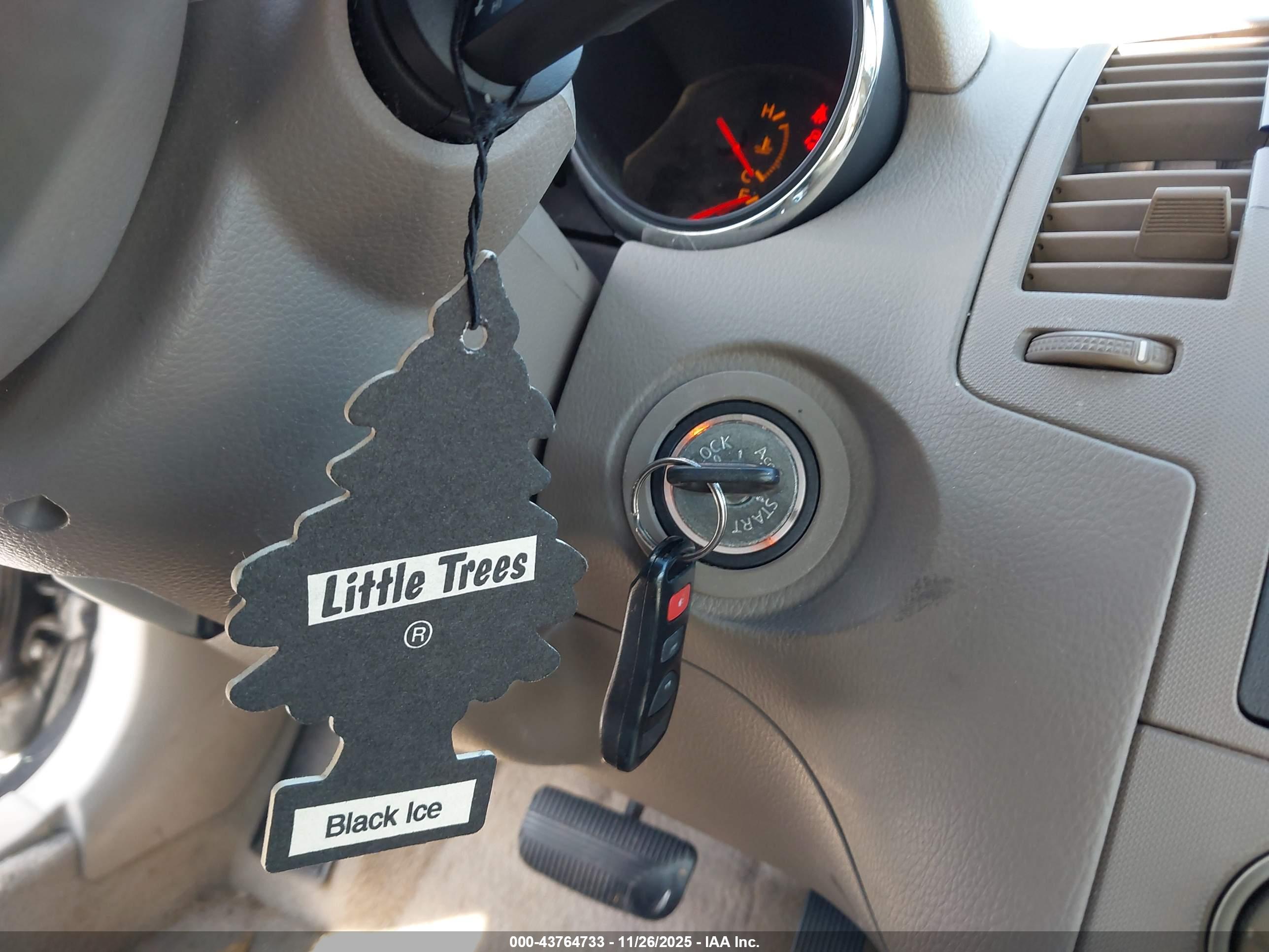 NISSAN ALTIMA image 11