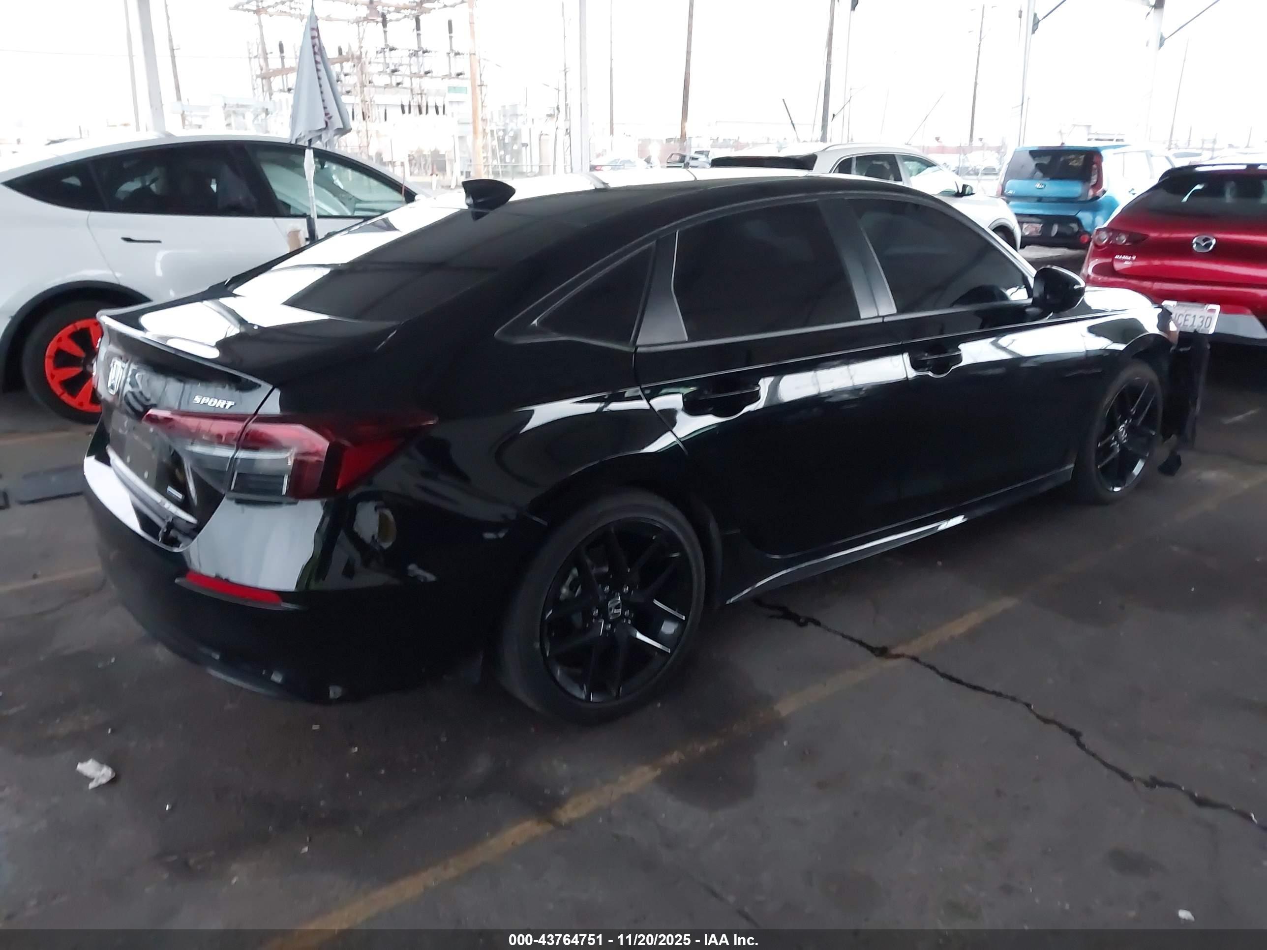 HONDA CIVIC image 4