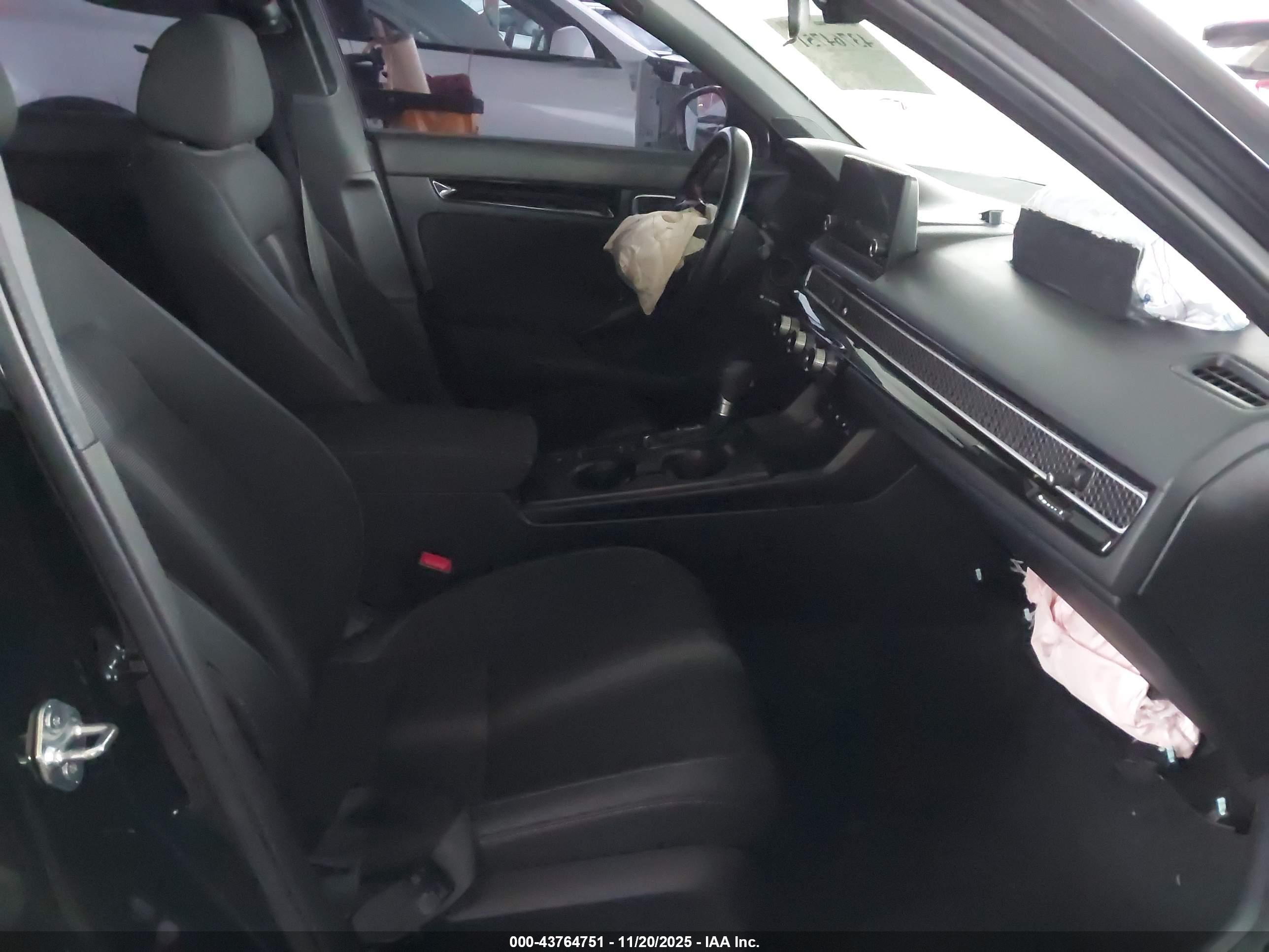 HONDA CIVIC image 5