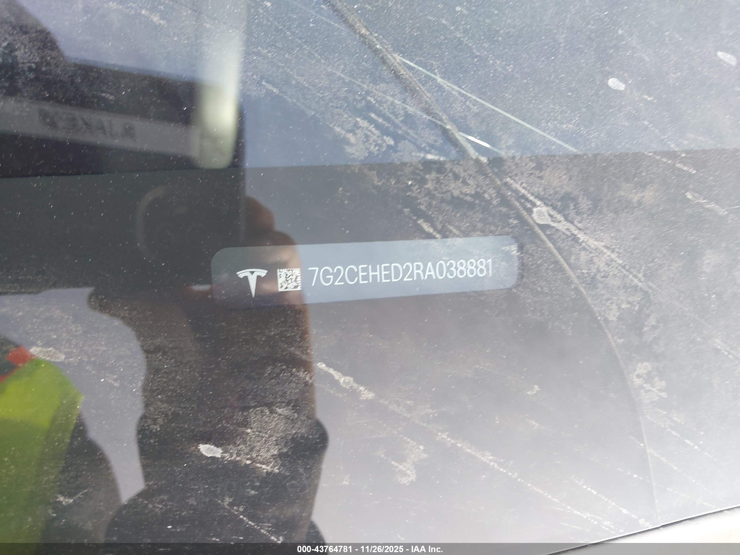 TESLA CYBERTRUCK image 9