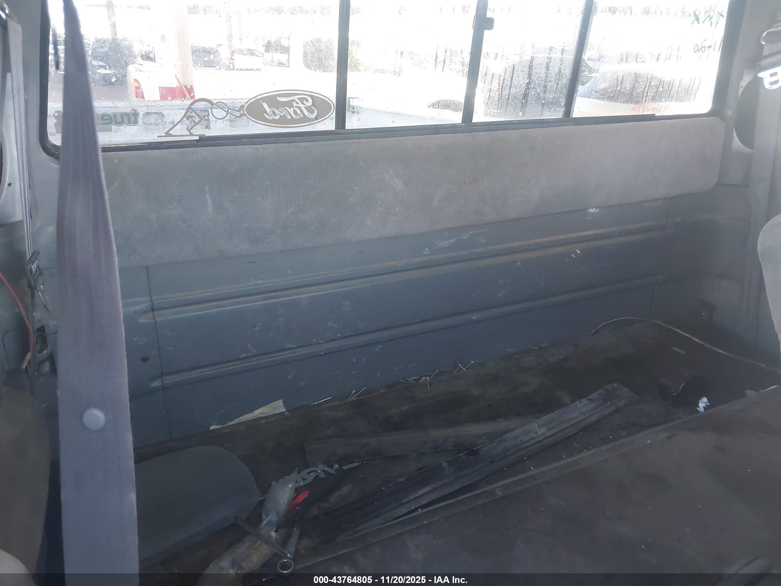 FORD F250 image 8
