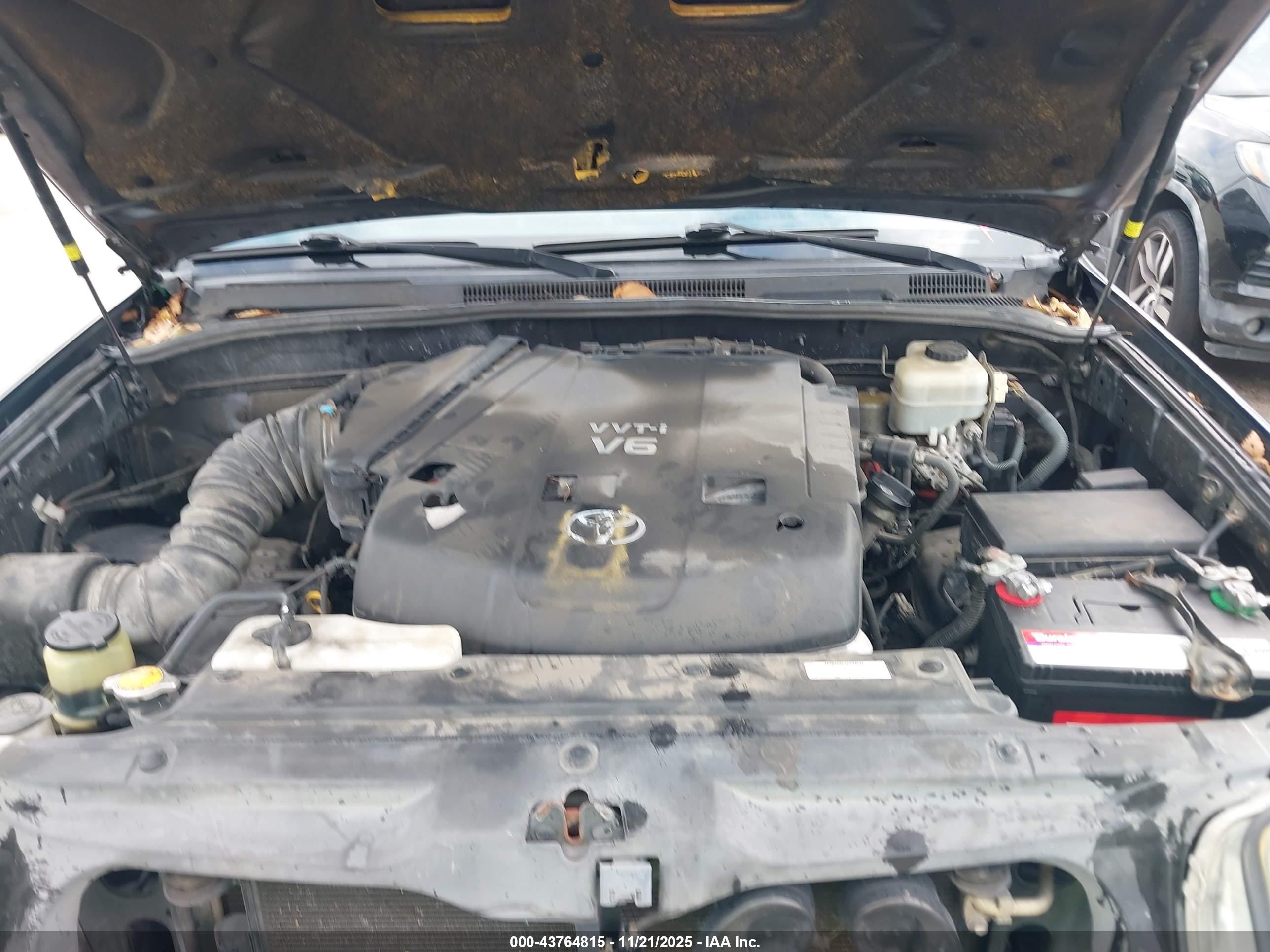 TOYOTA 4RUNNER image 10