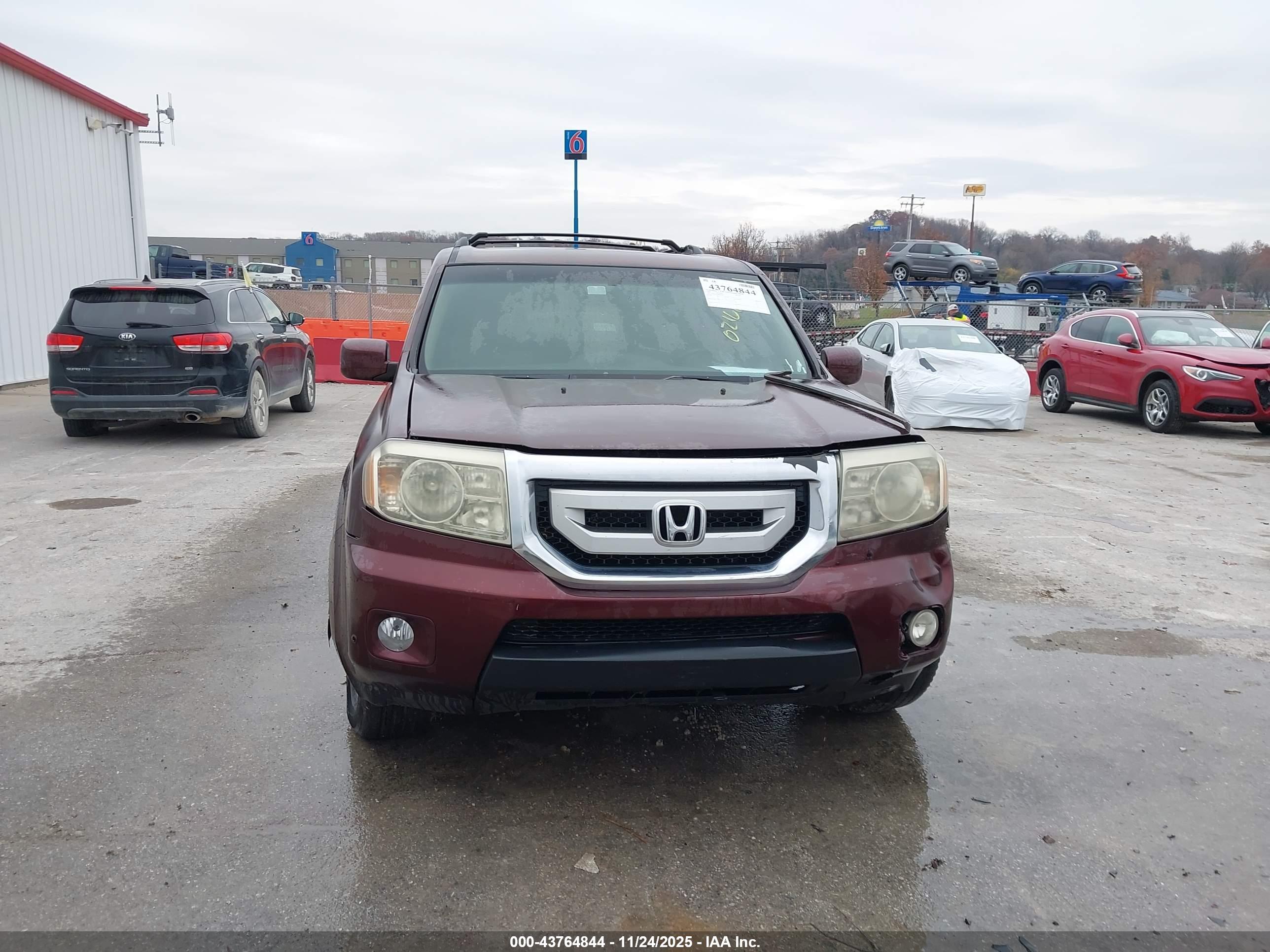 HONDA PILOT image 6