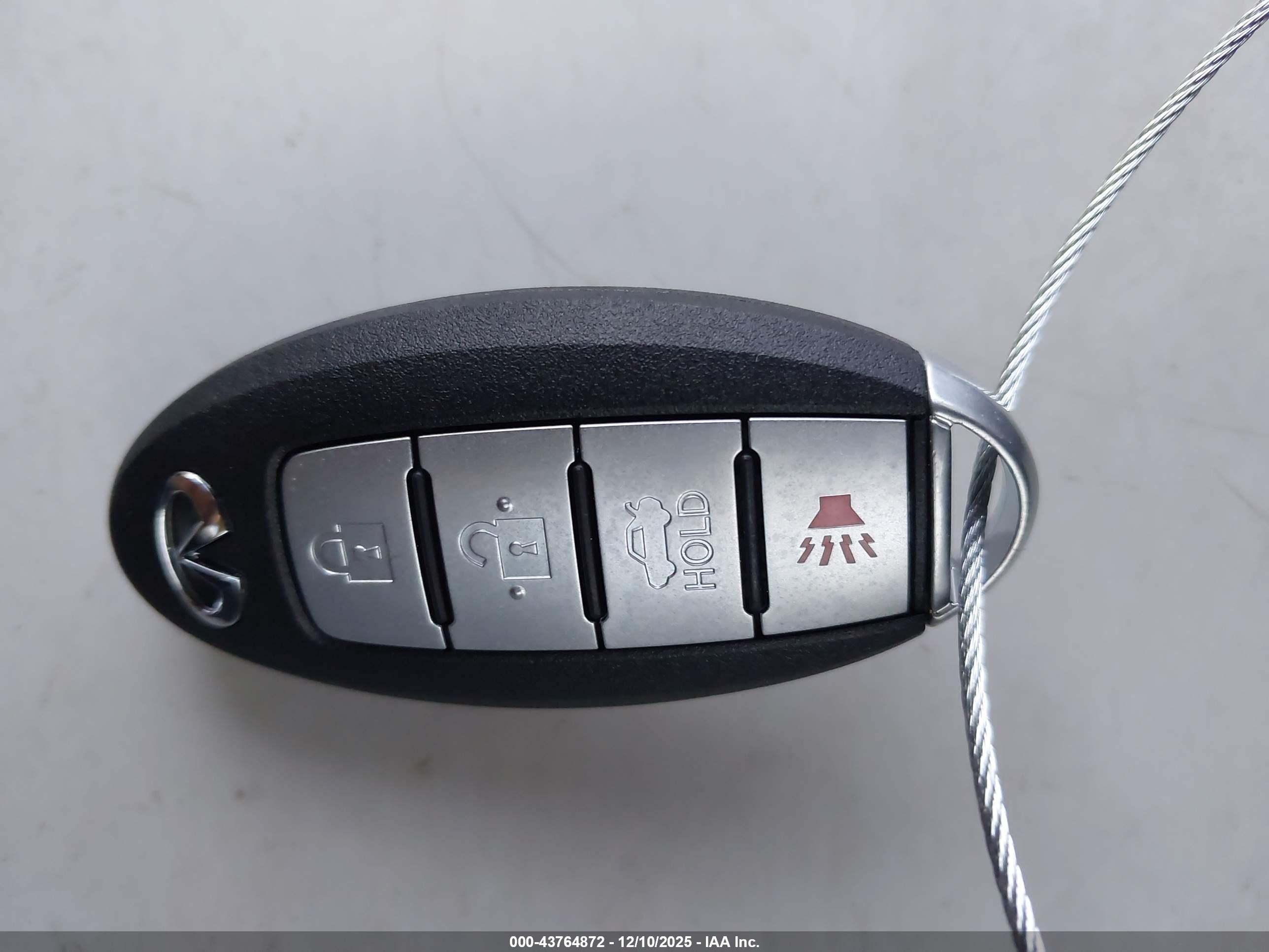 INFINITI Q50 image 11