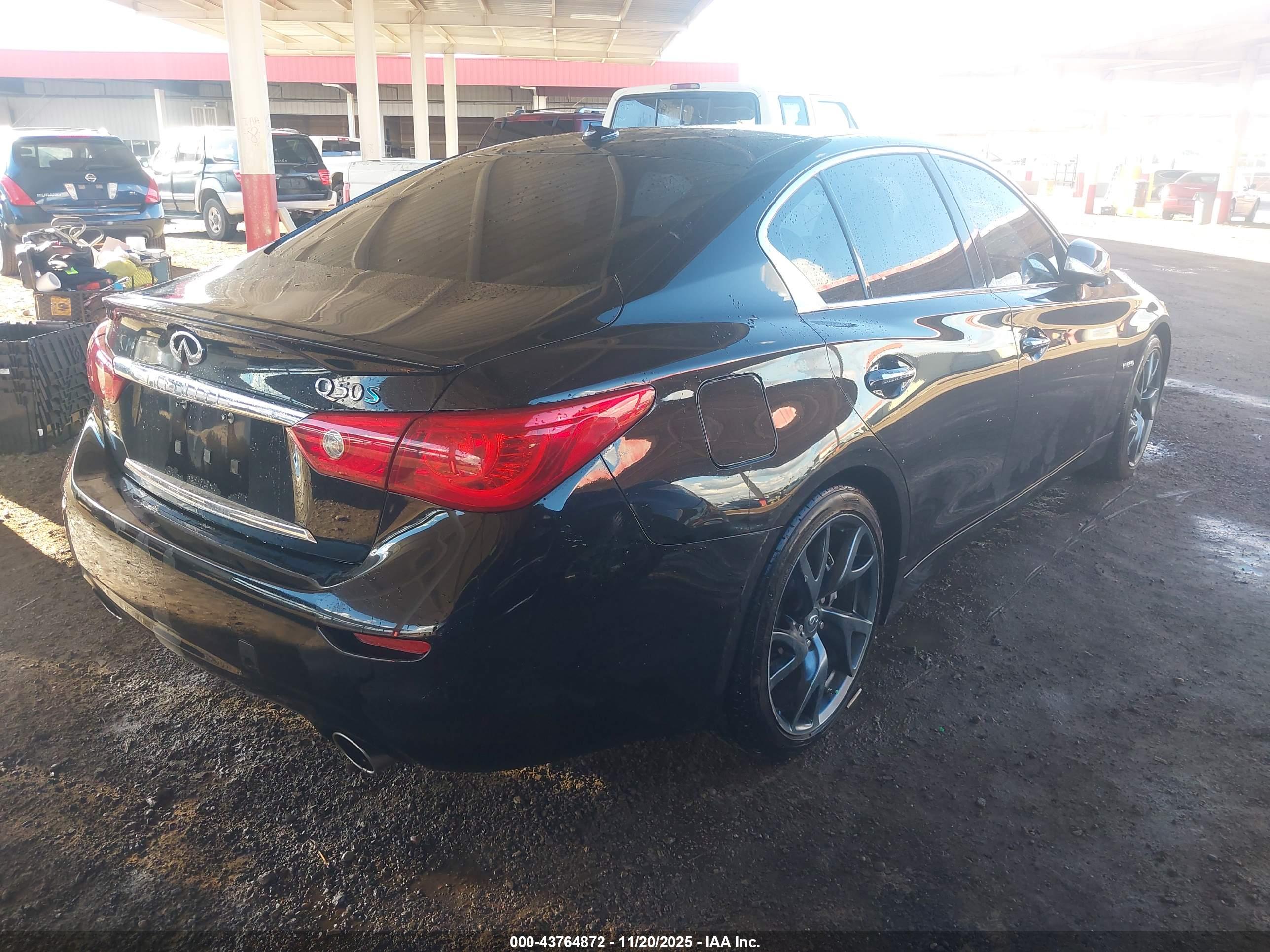 INFINITI Q50 image 4