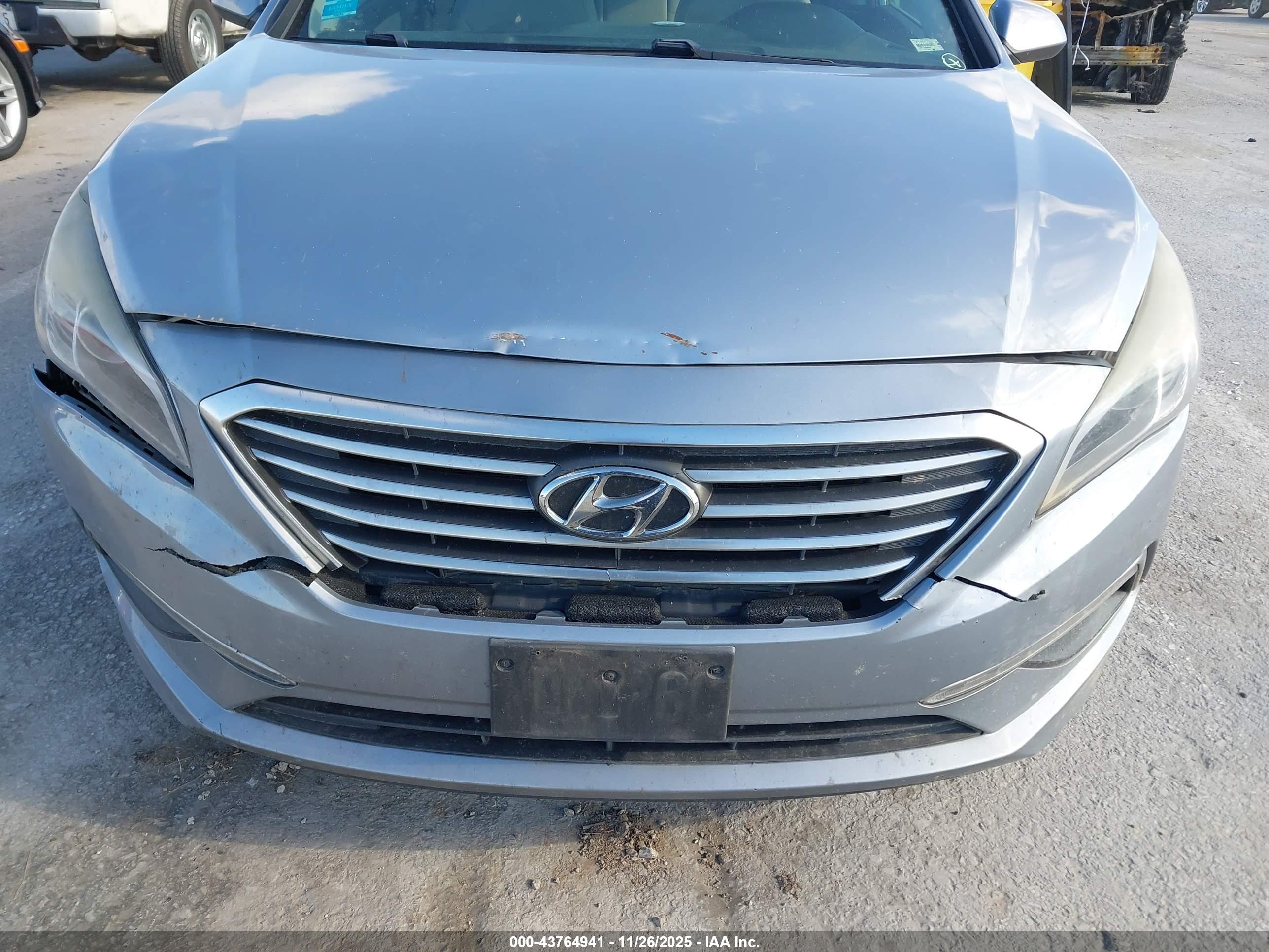 HYUNDAI SONATA image 6