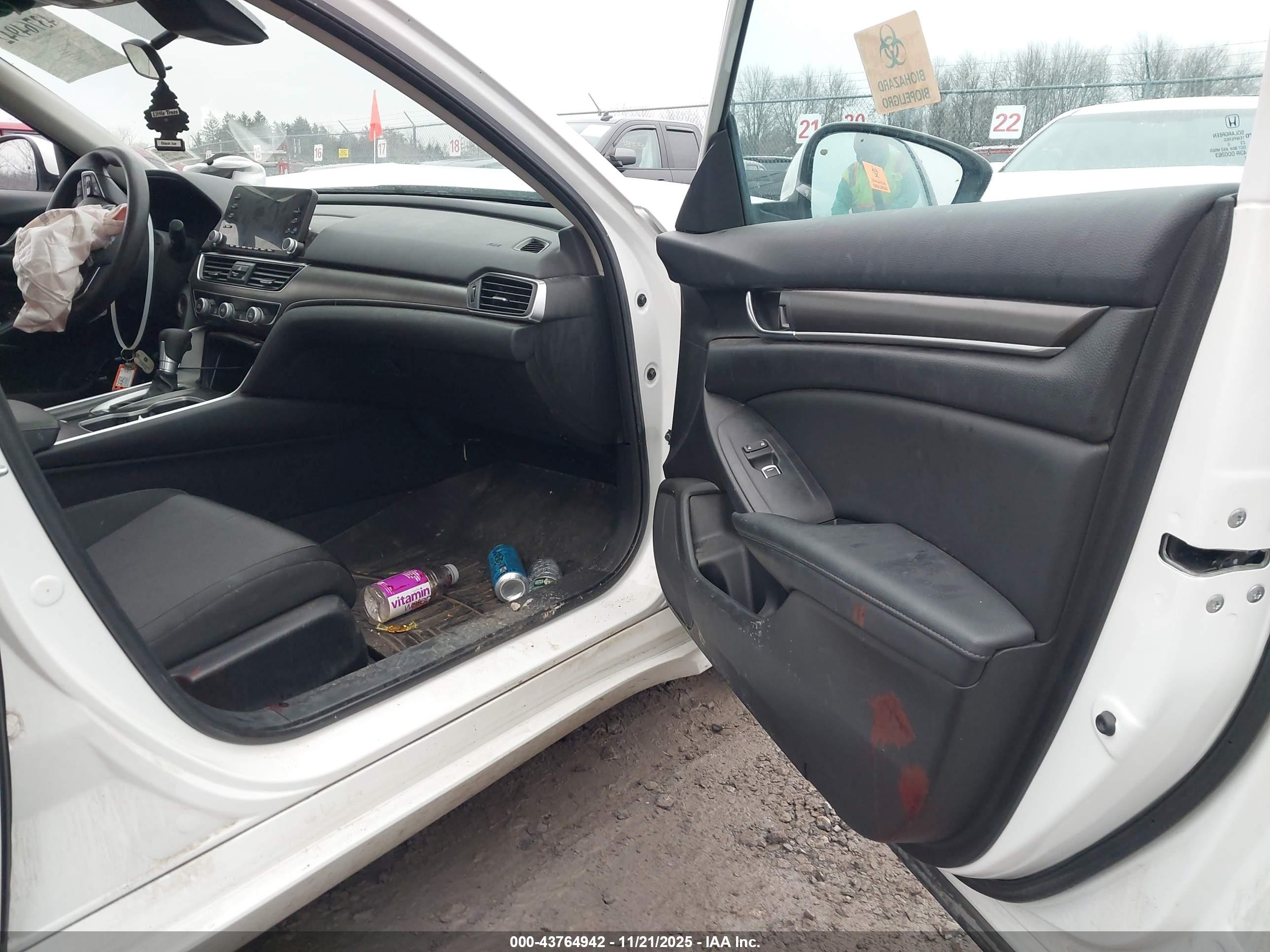 HONDA ACCORD image 5