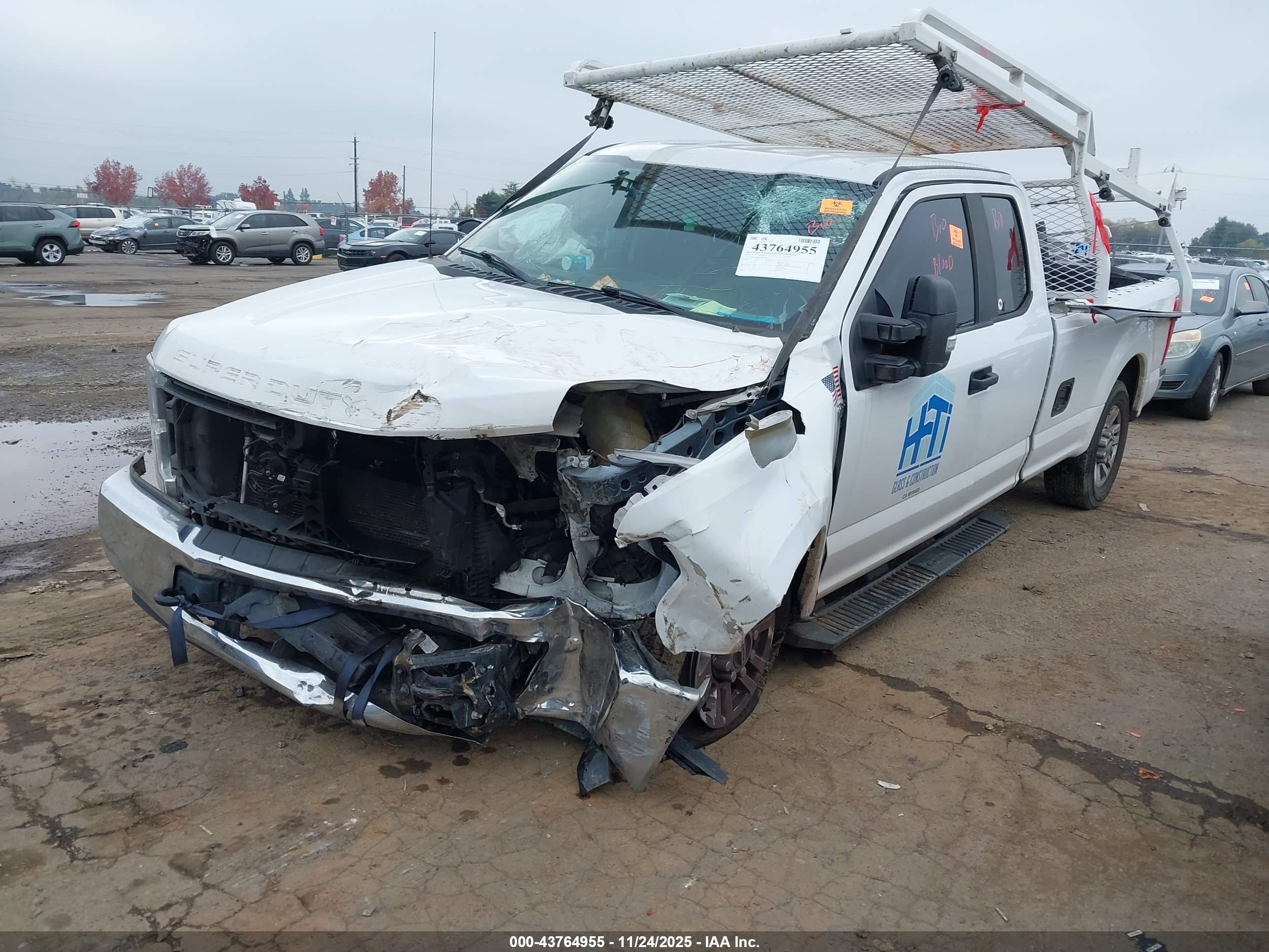 FORD F-250 image 2