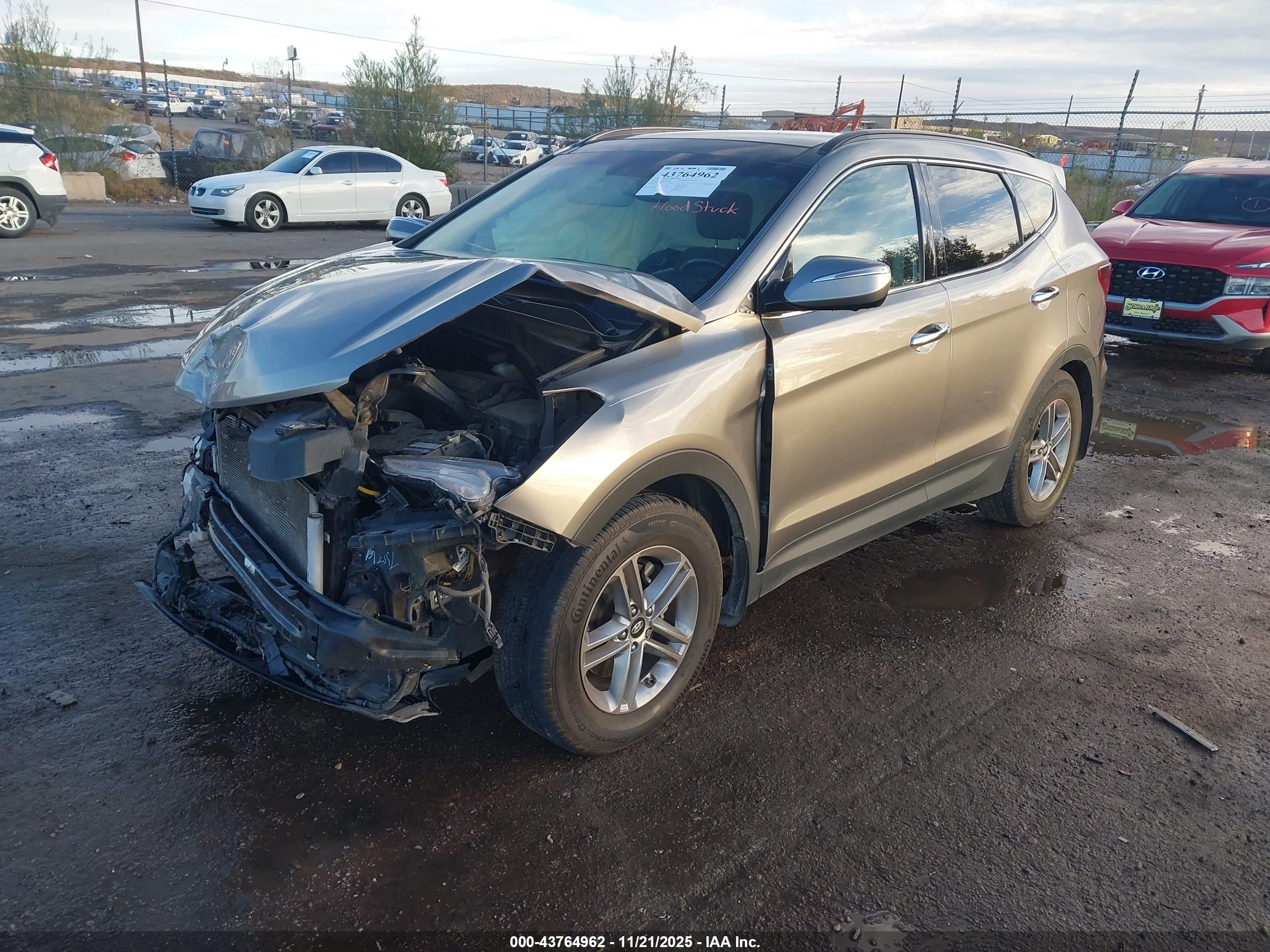 HYUNDAI SANTA image 2