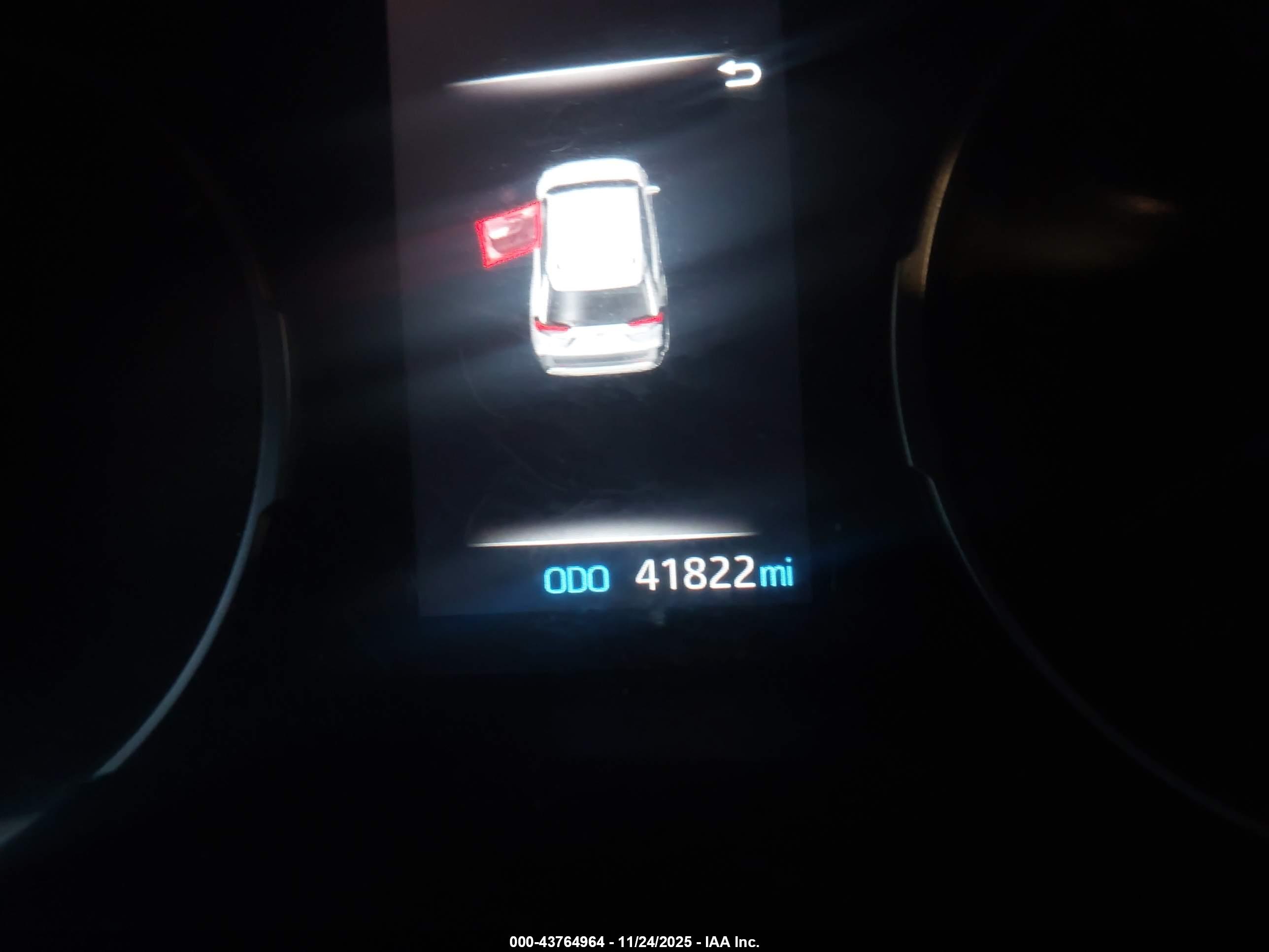 TOYOTA RAV4 image 7