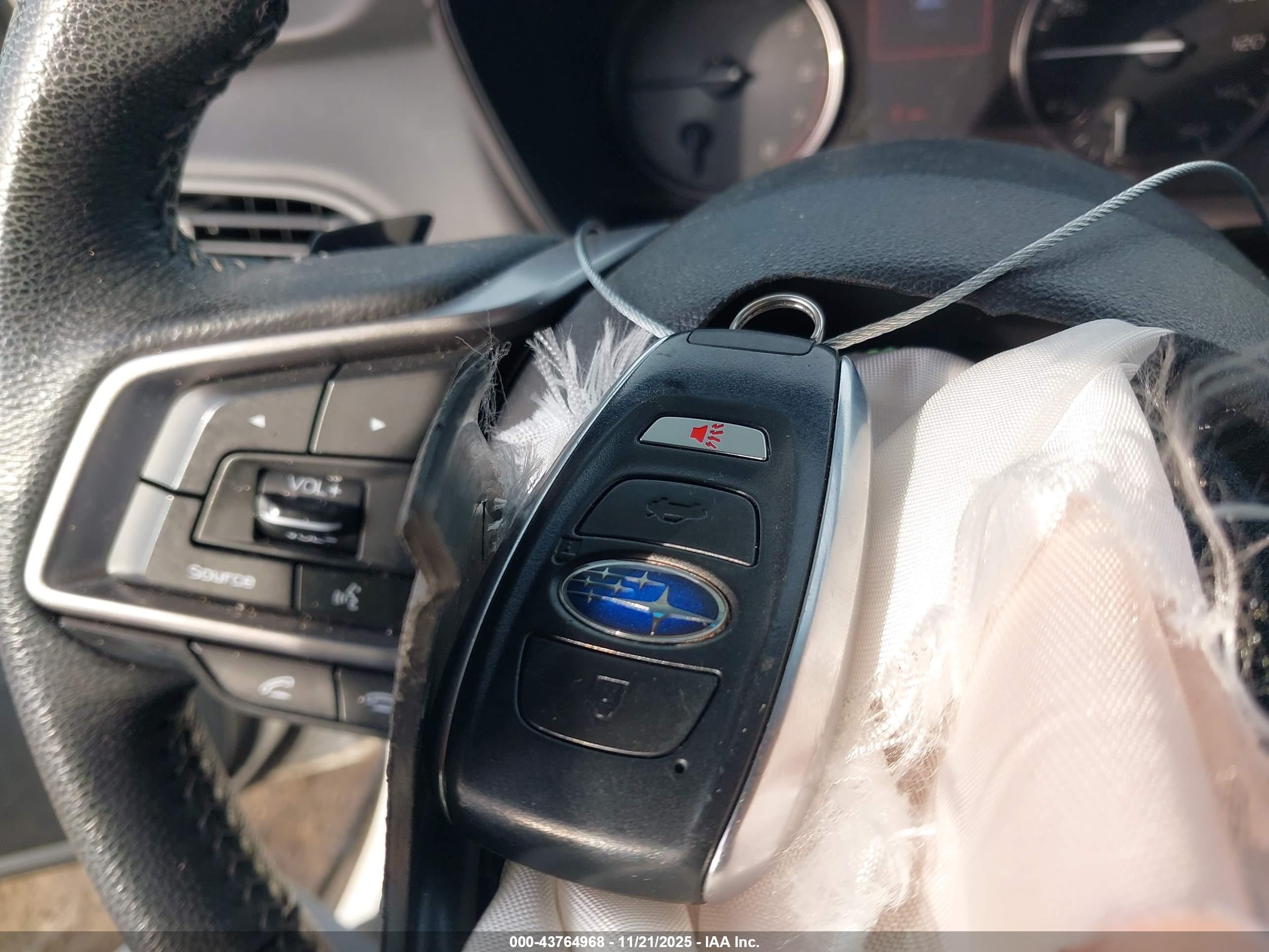 SUBARU OUTBACK image 11