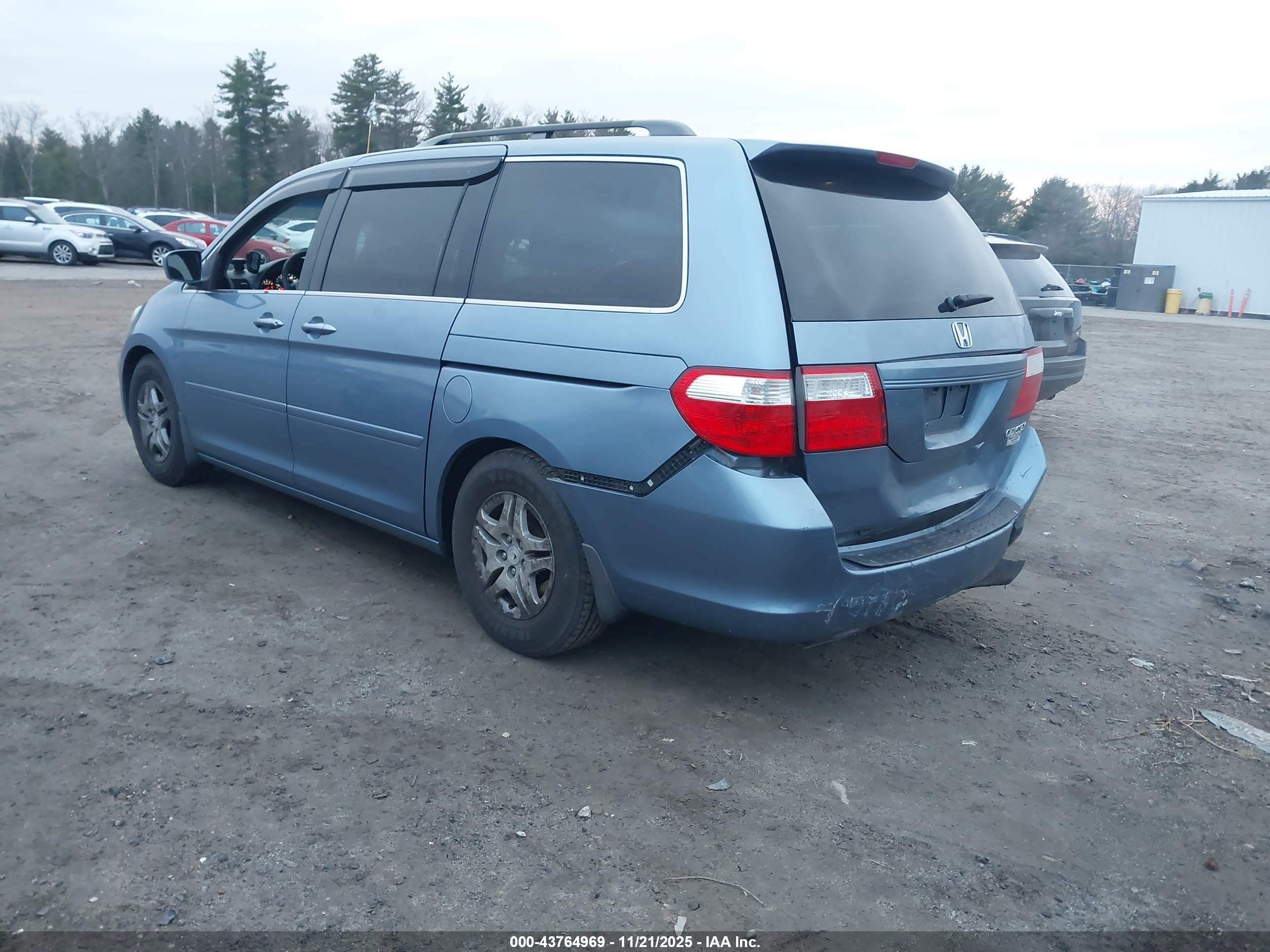 HONDA ODYSSEY image 3