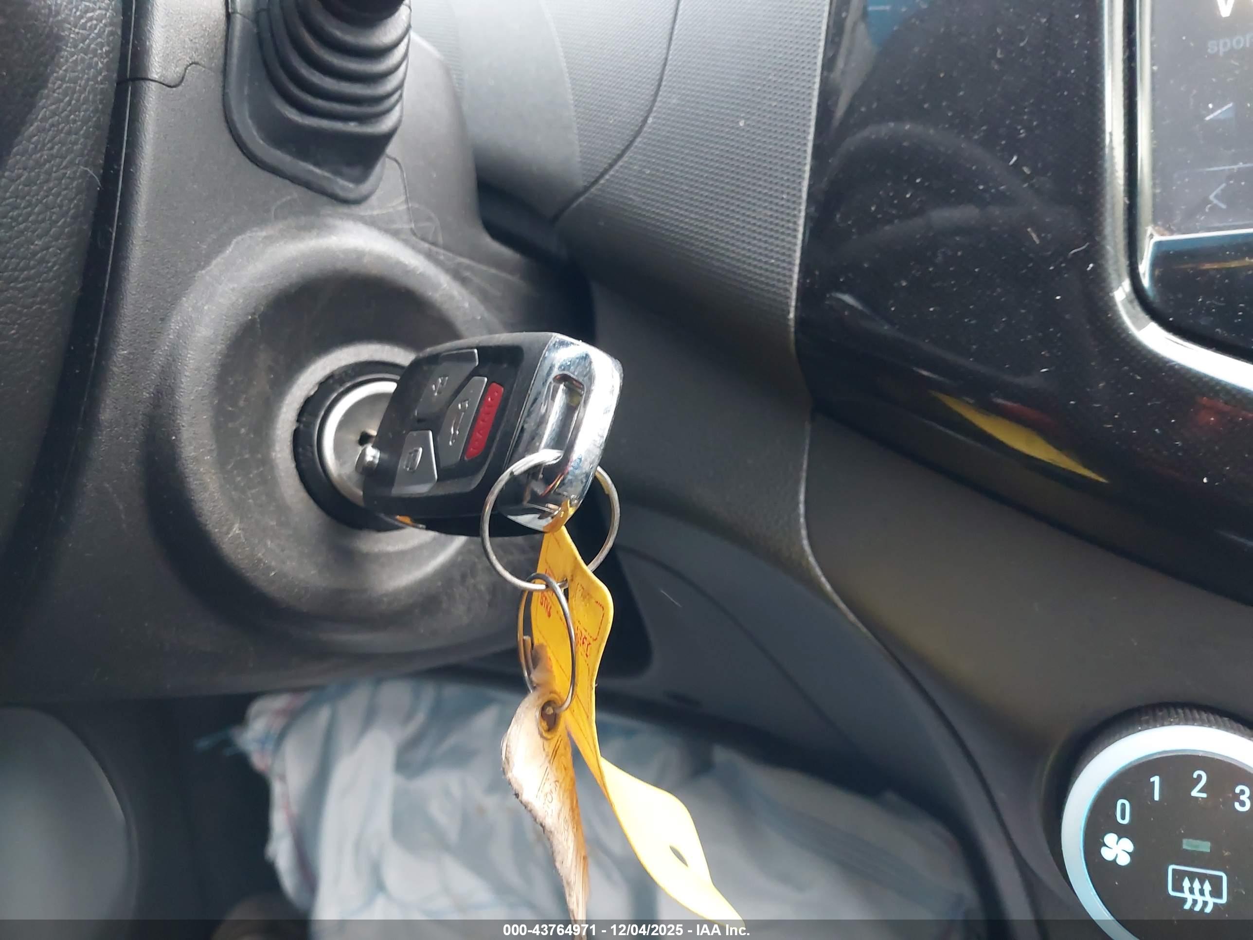 CHEVROLET SPARK image 11