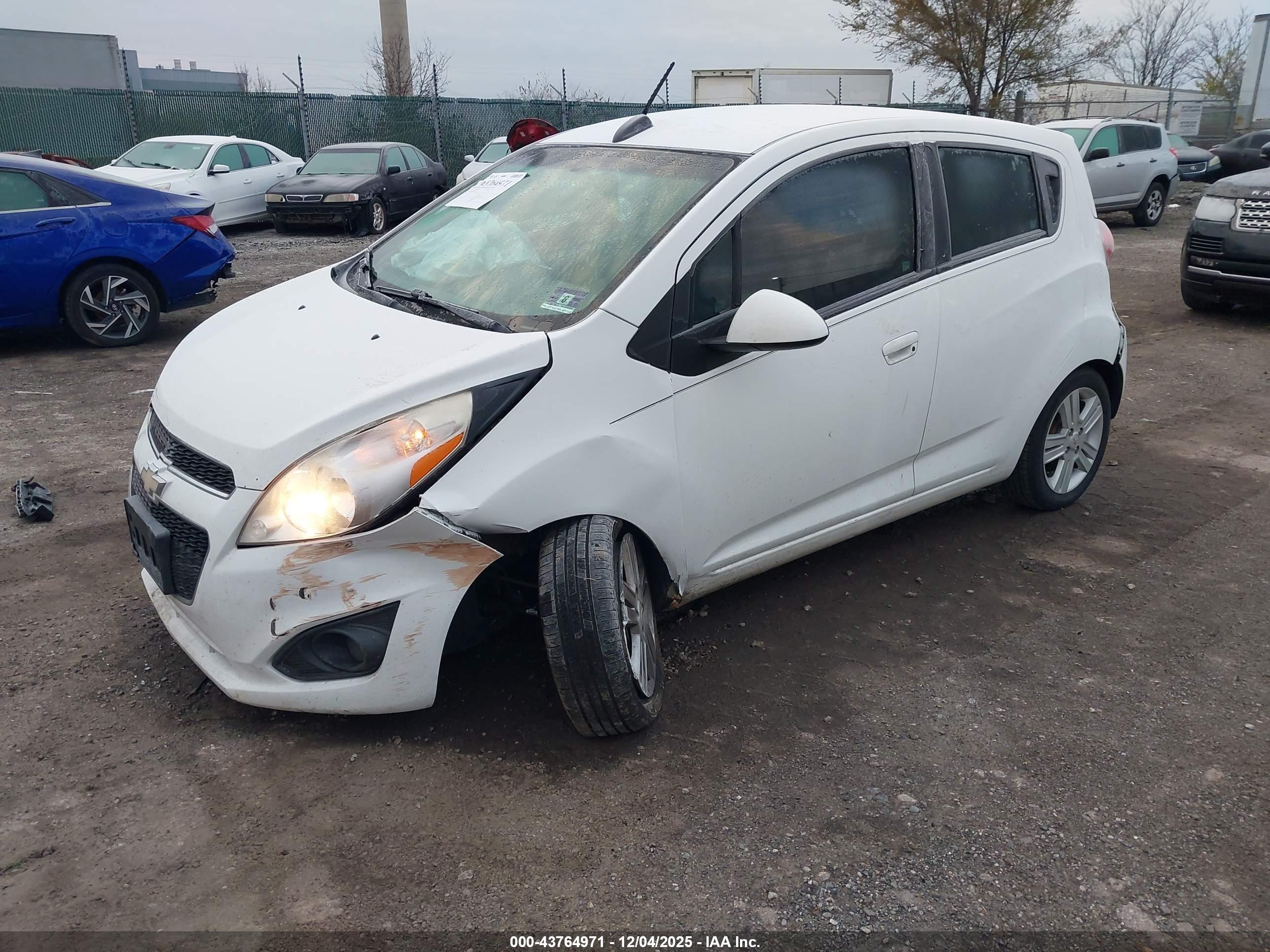 CHEVROLET SPARK image 2
