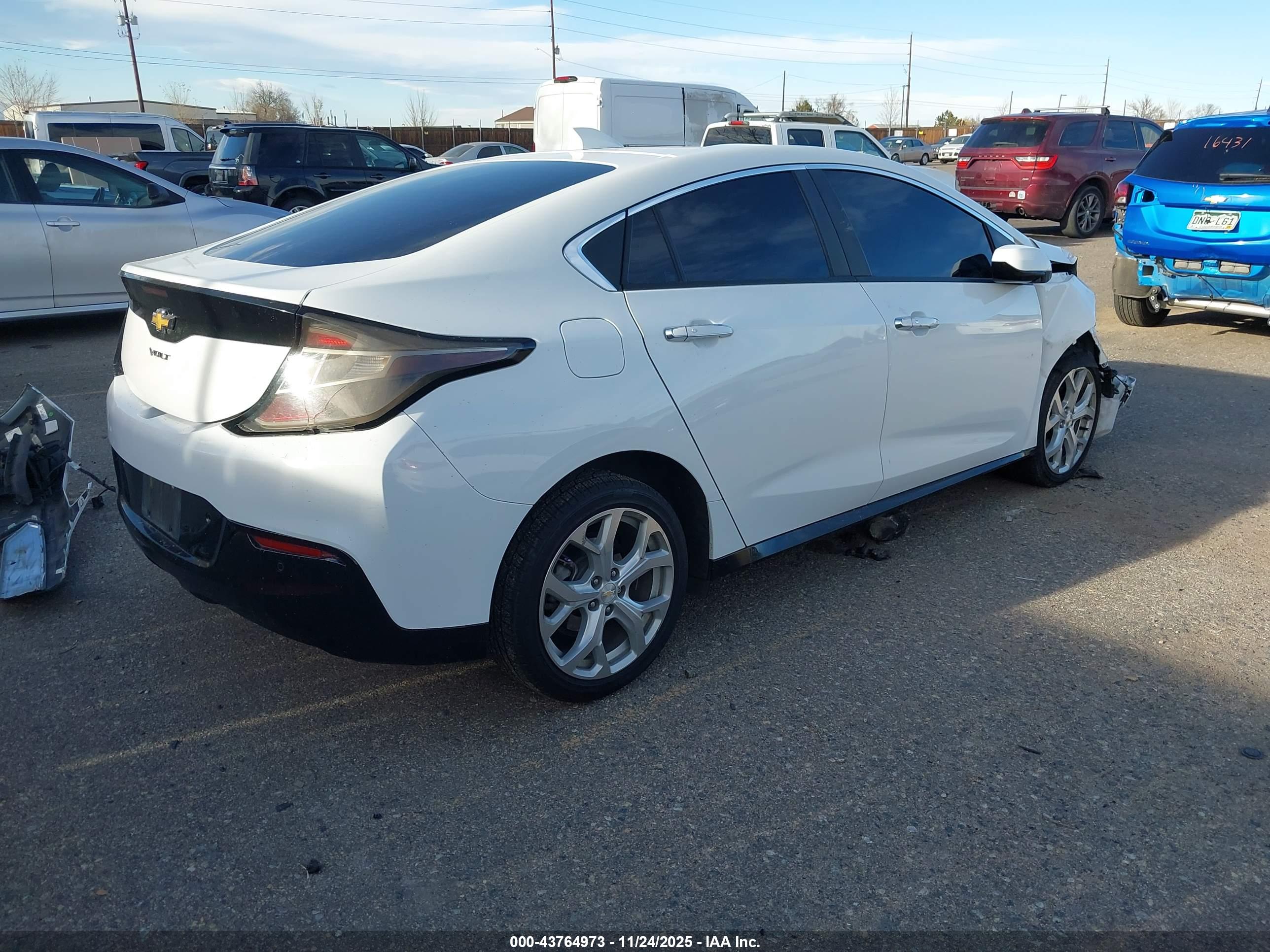 CHEVROLET VOLT image 4