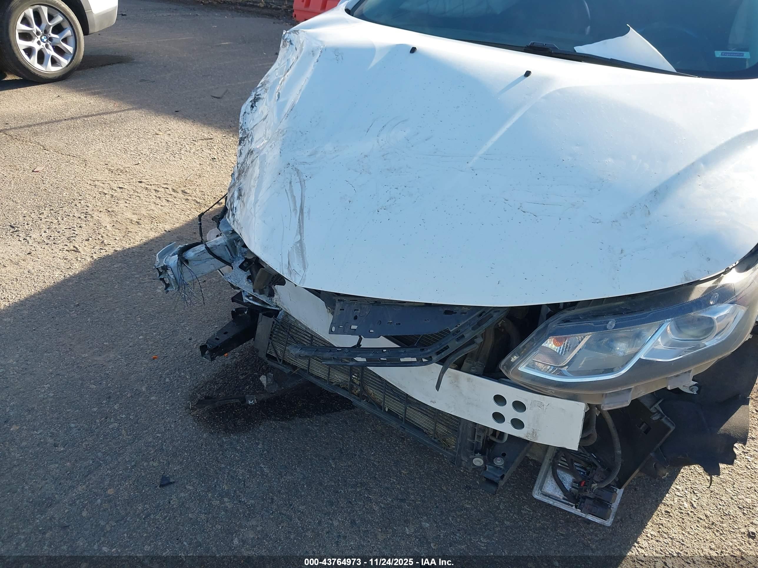 CHEVROLET VOLT image 6