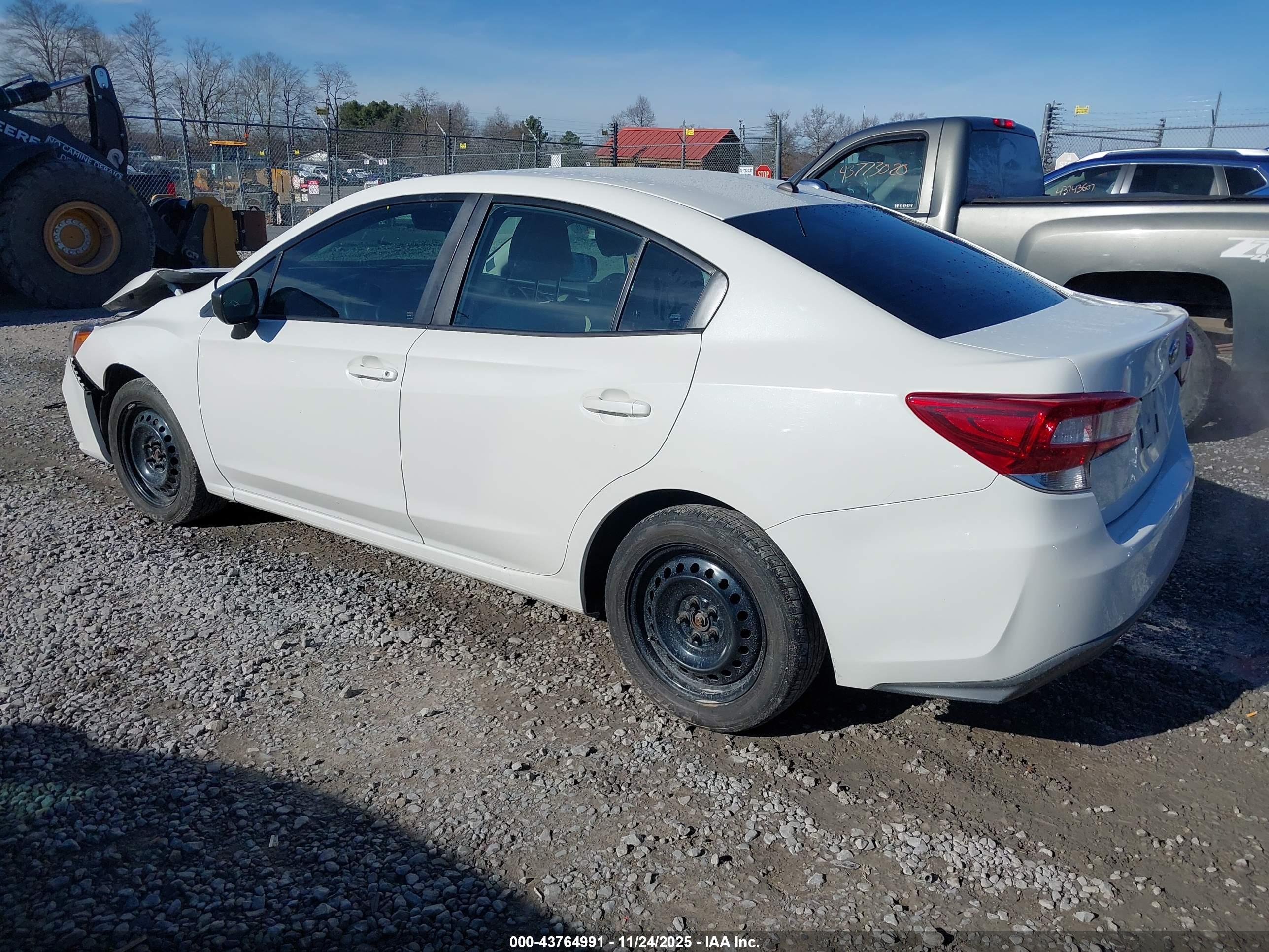 SUBARU IMPREZA image 3