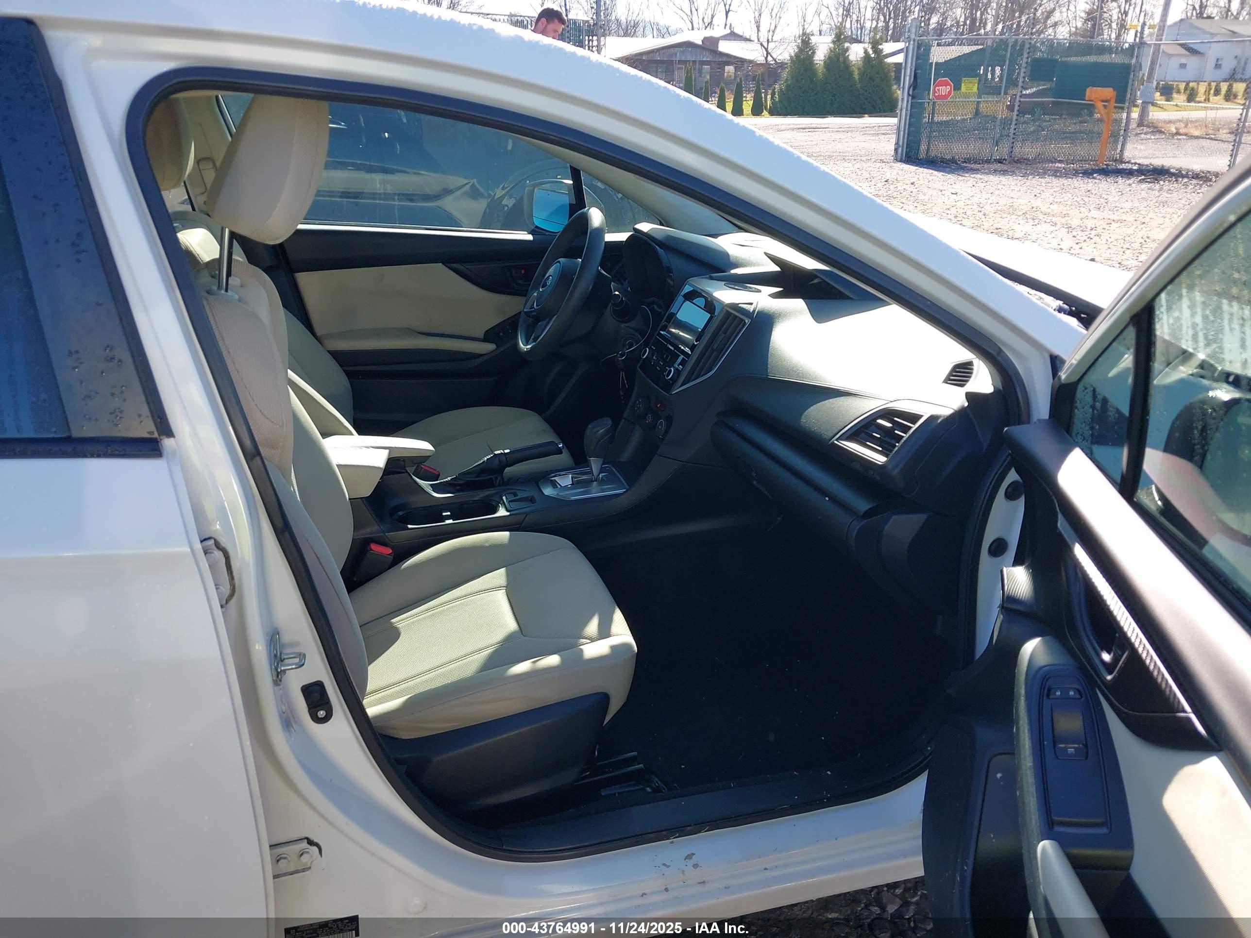 SUBARU IMPREZA image 5