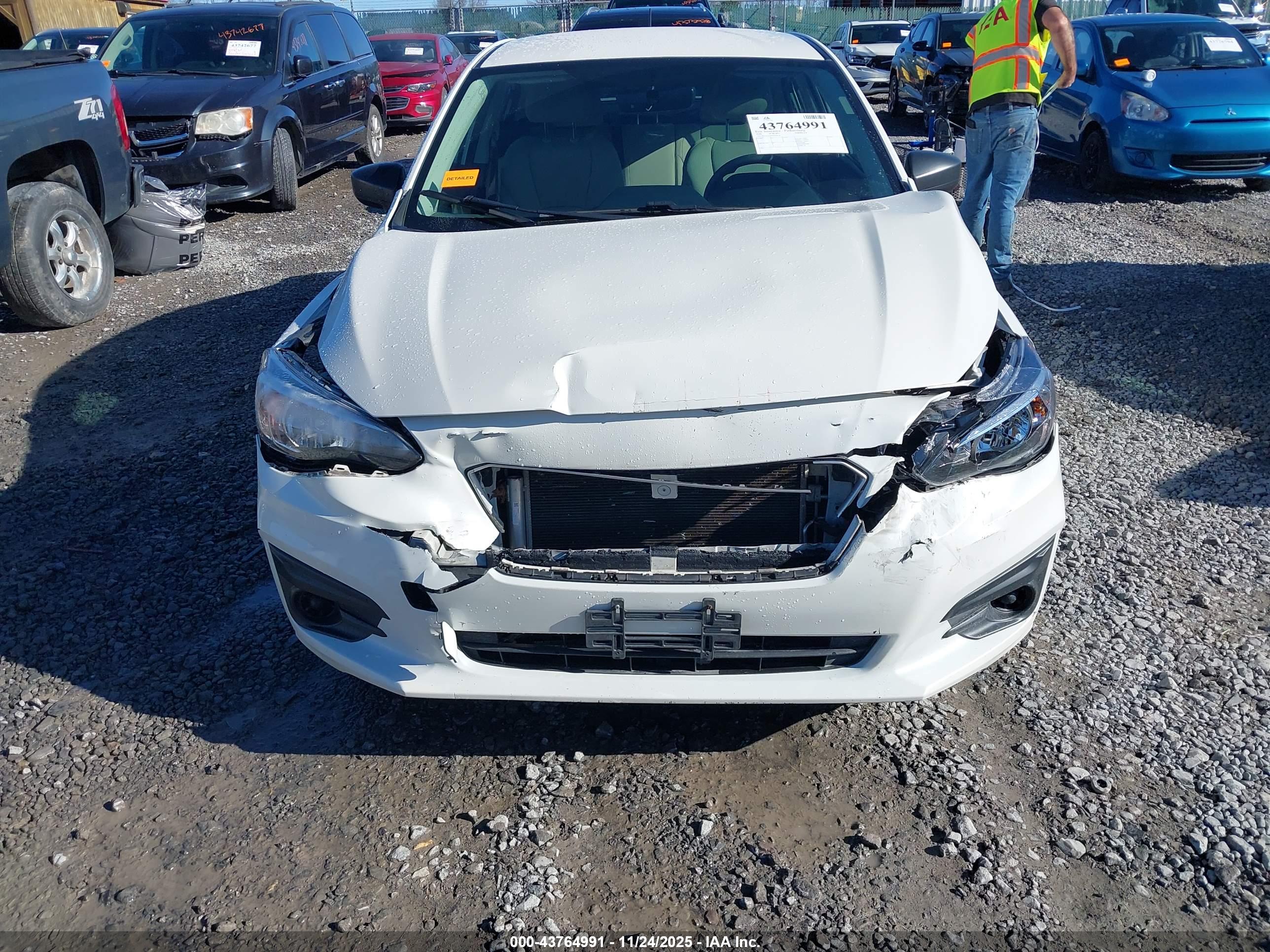 SUBARU IMPREZA image 6