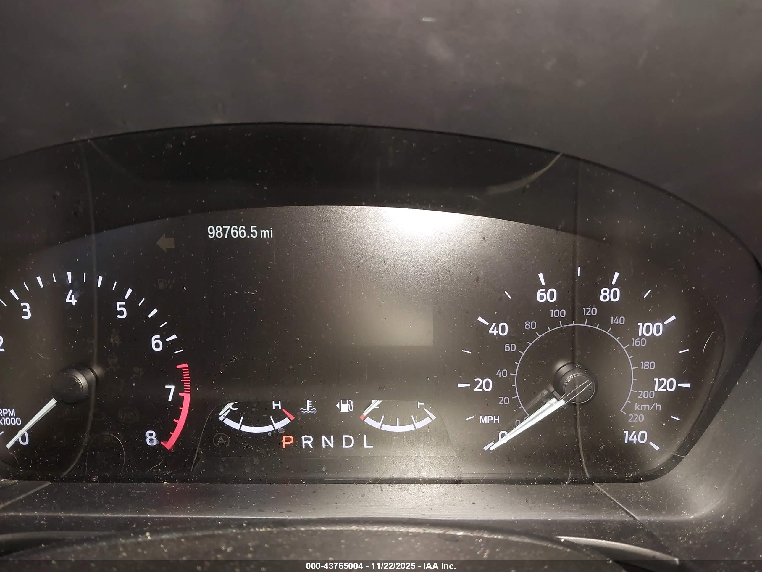 FORD ESCAPE image 7