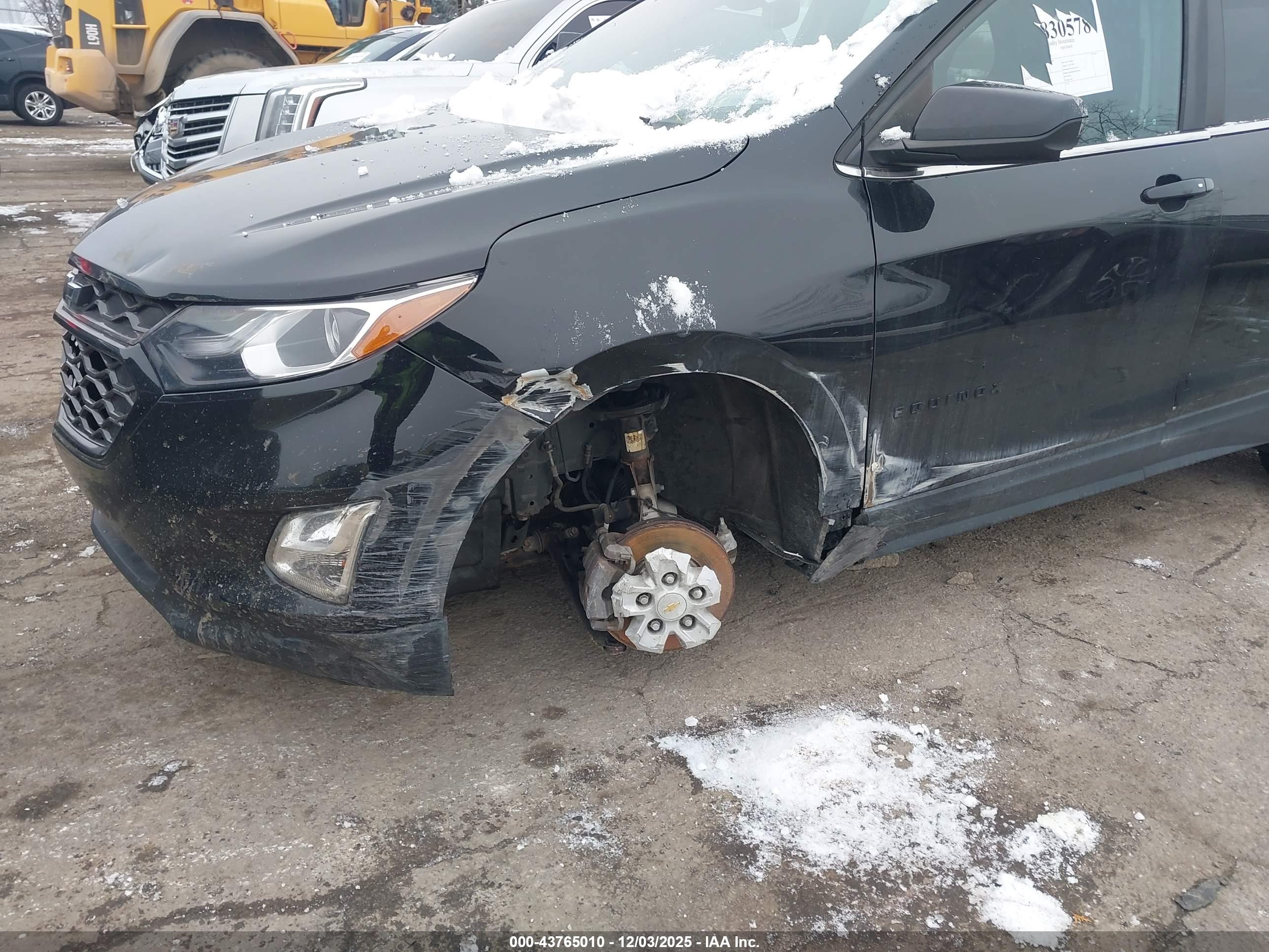 CHEVROLET EQUINOX image 6