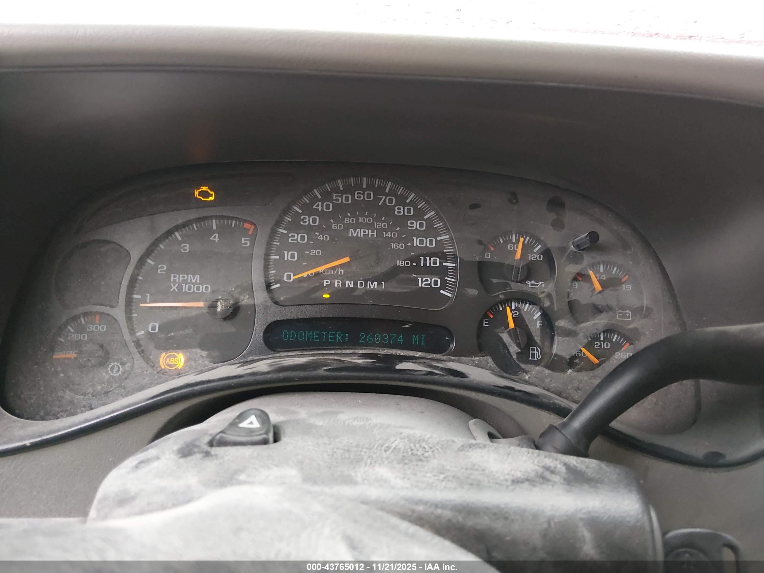 CHEVROLET SILVERADO image 7