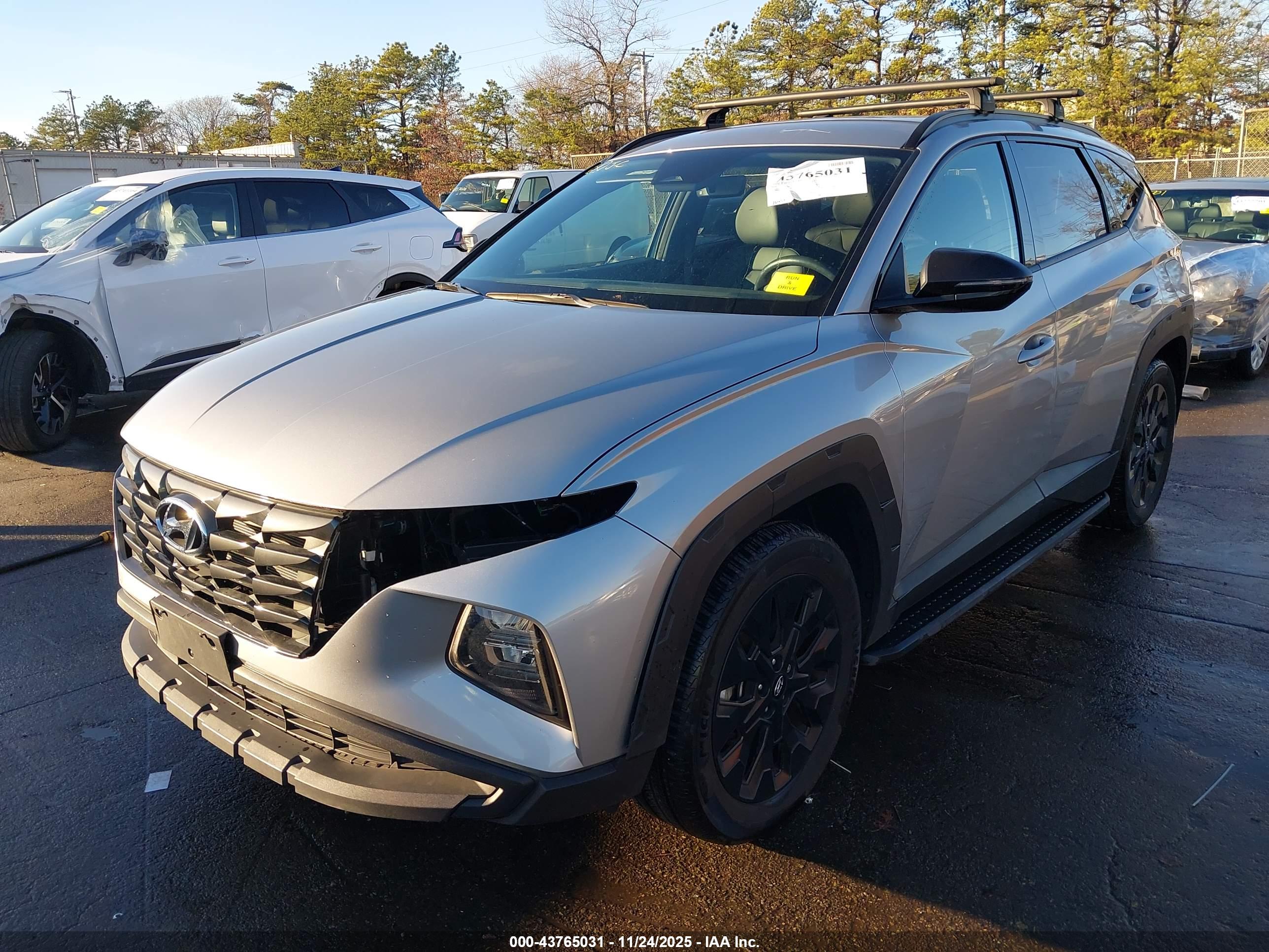 HYUNDAI TUCSON image 2