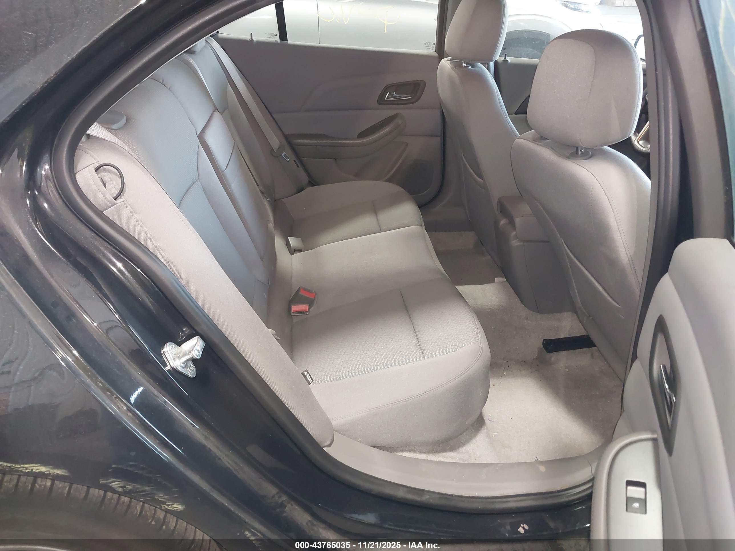 CHEVROLET MALIBU image 8
