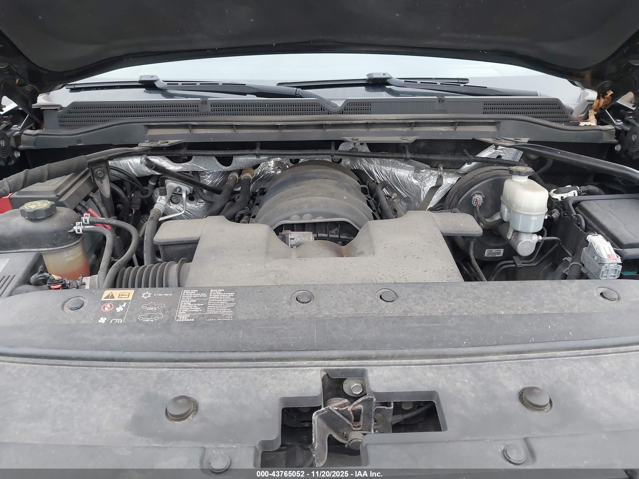 GMC SIERRA image 10