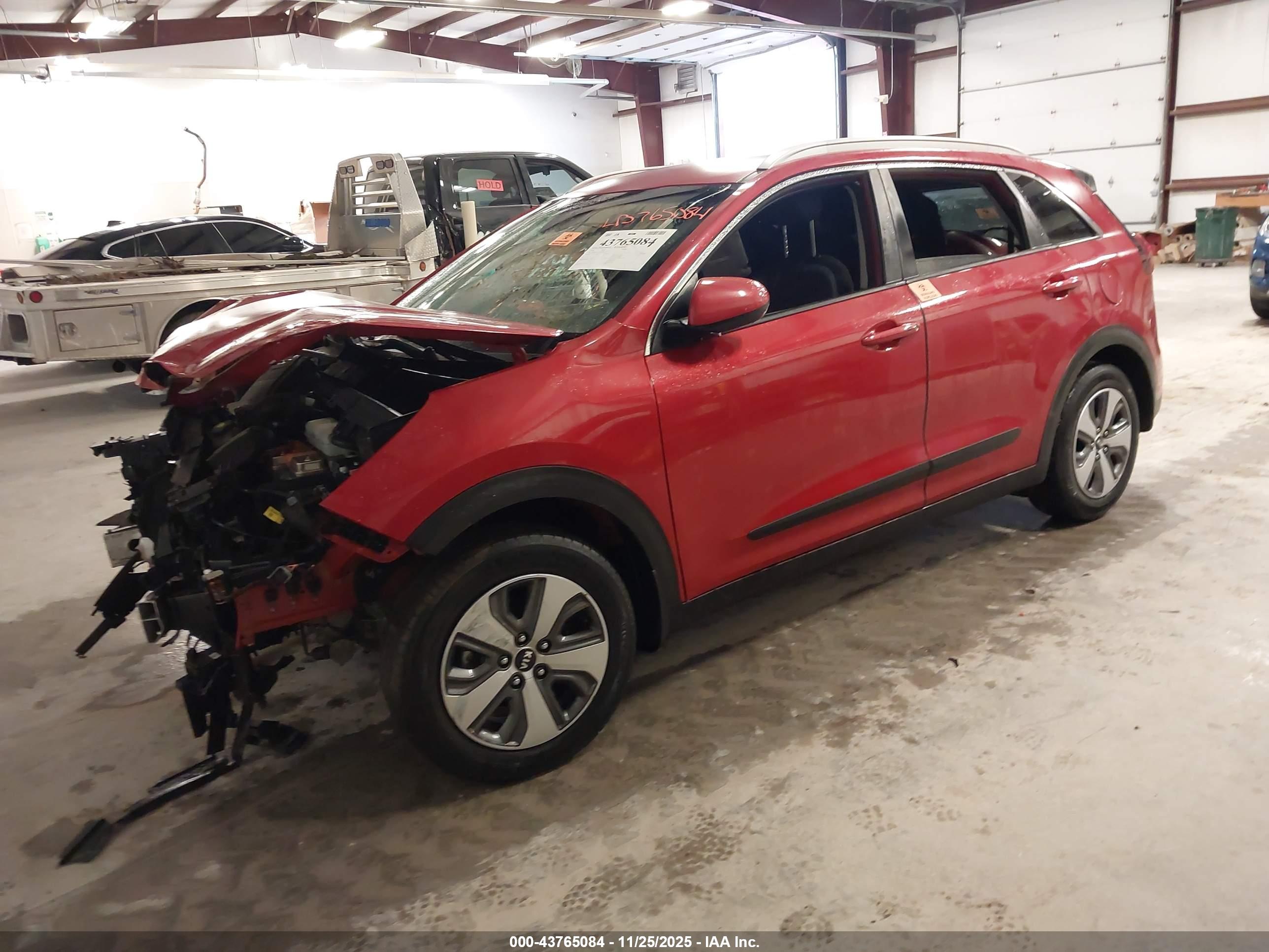 KIA NIRO image 2