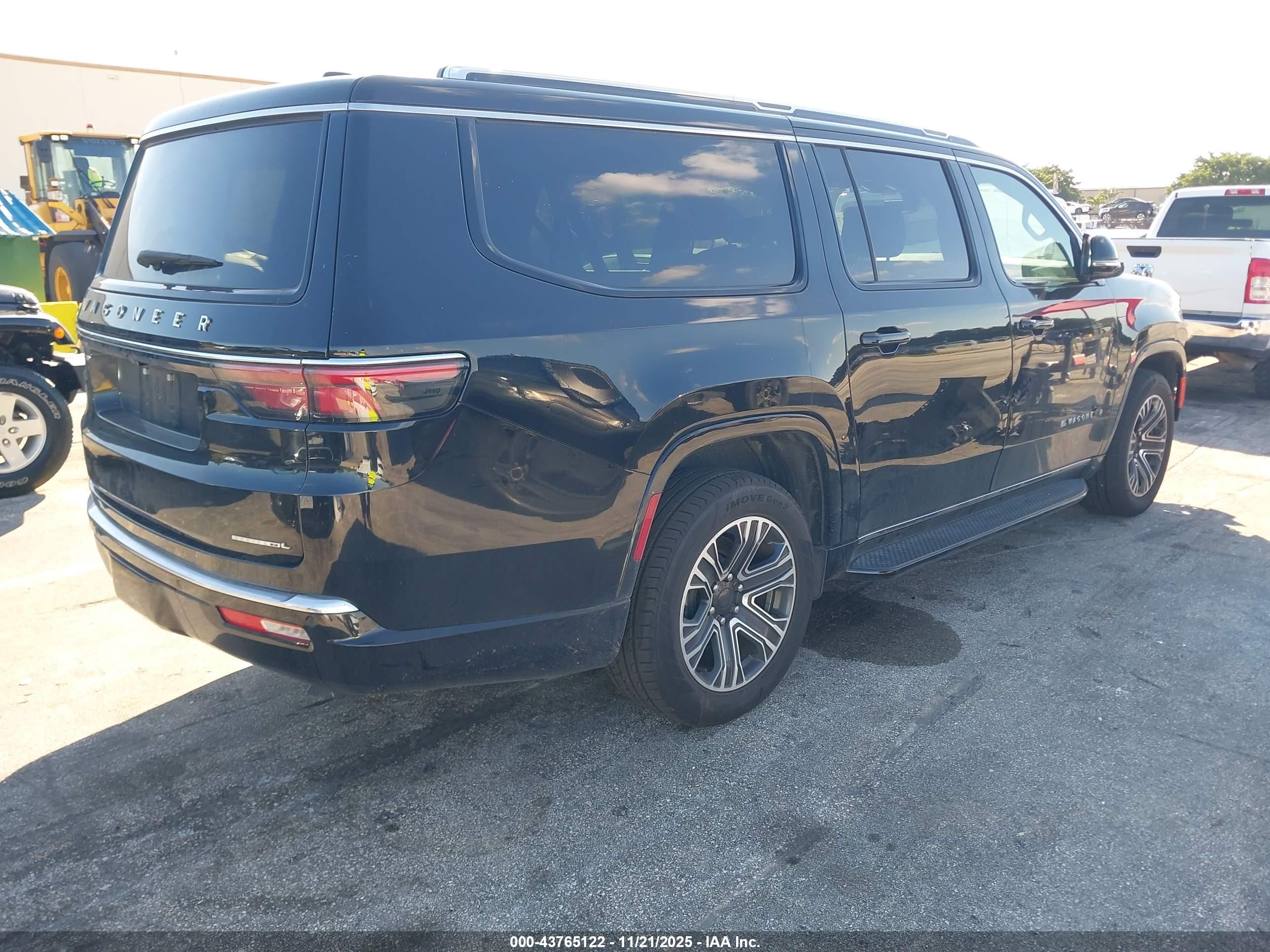 JEEP WAGONEER image 4