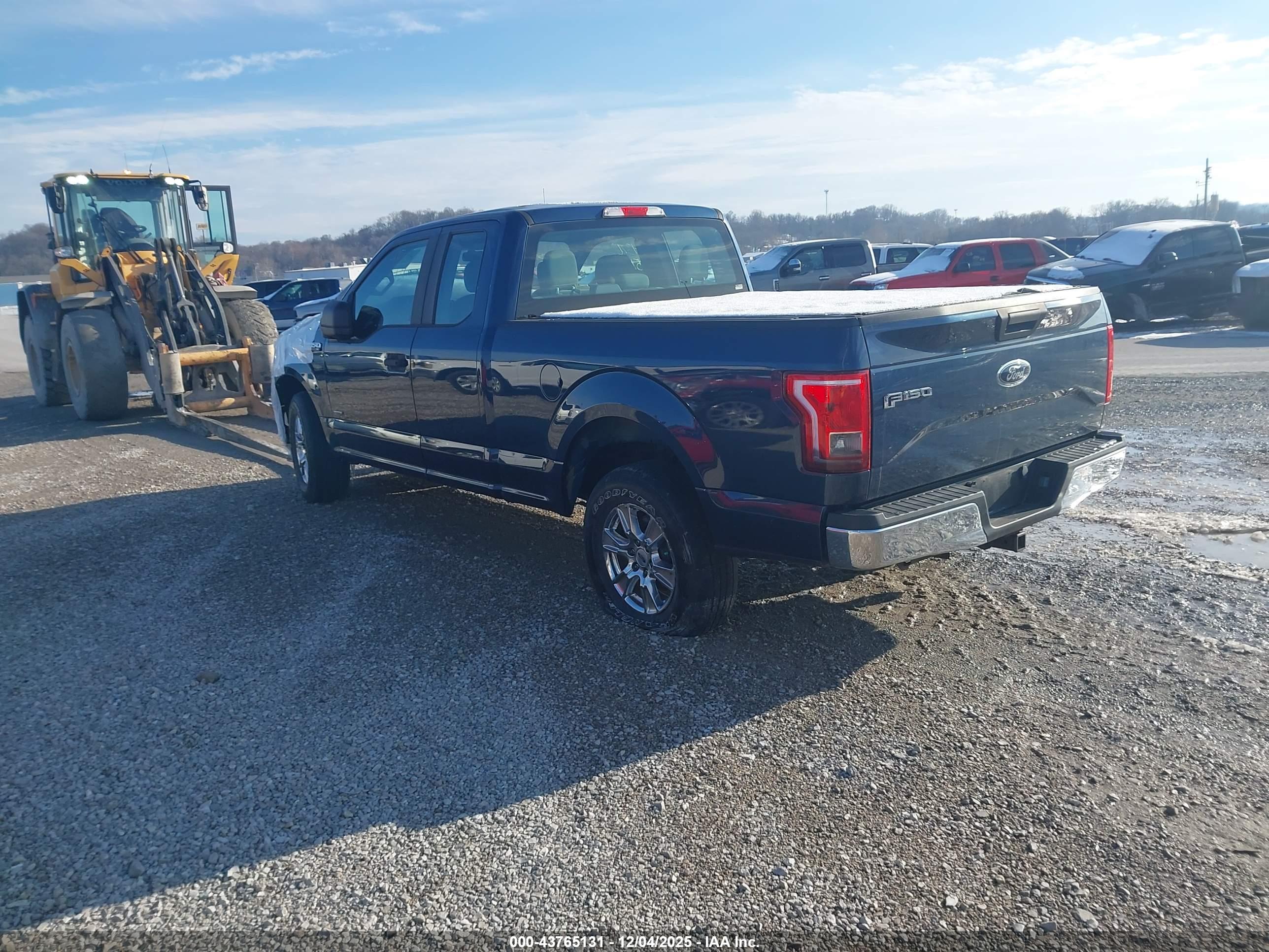 FORD F-150 image 3