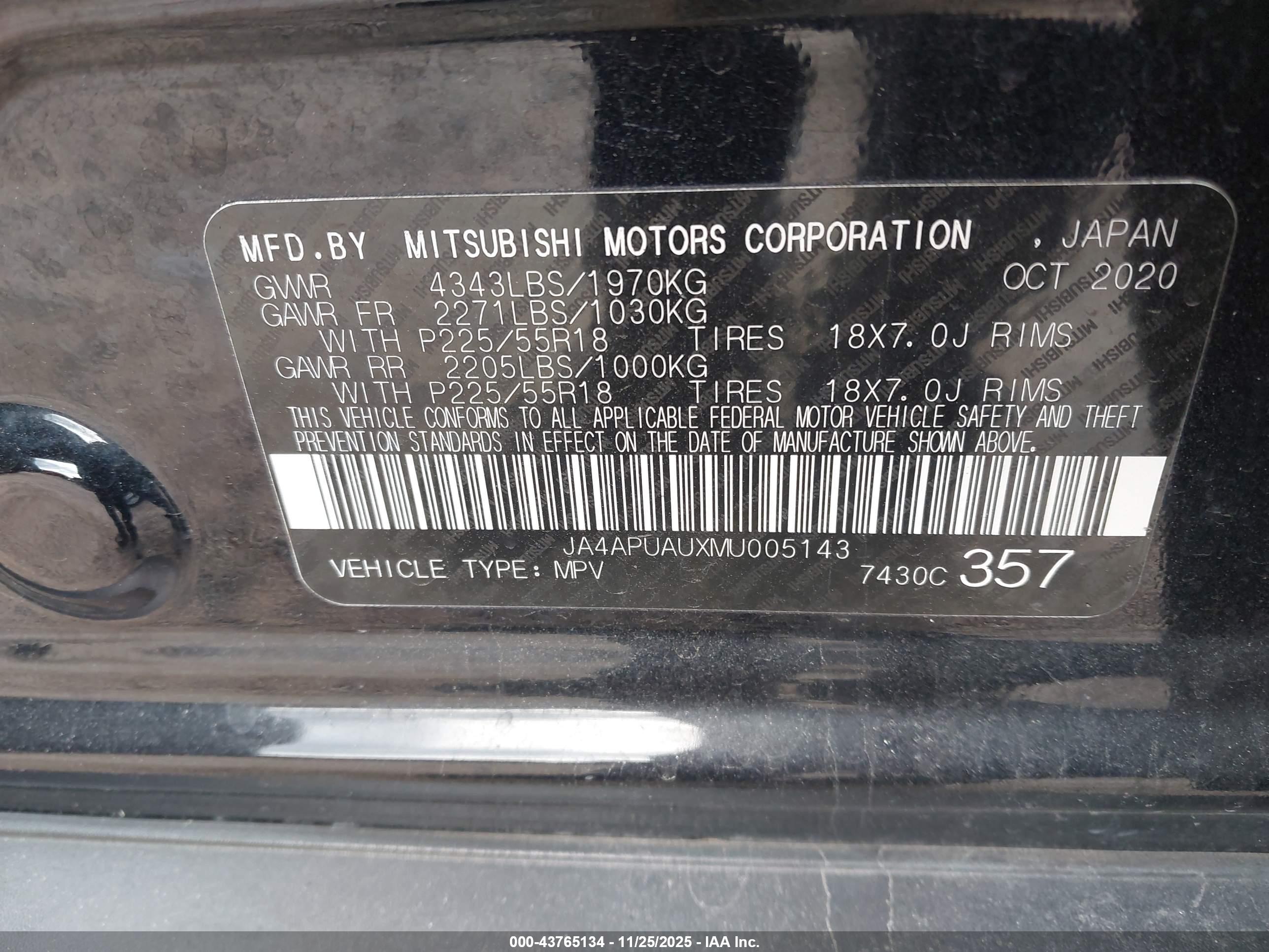 MITSUBISHI OUTLANDER image 9
