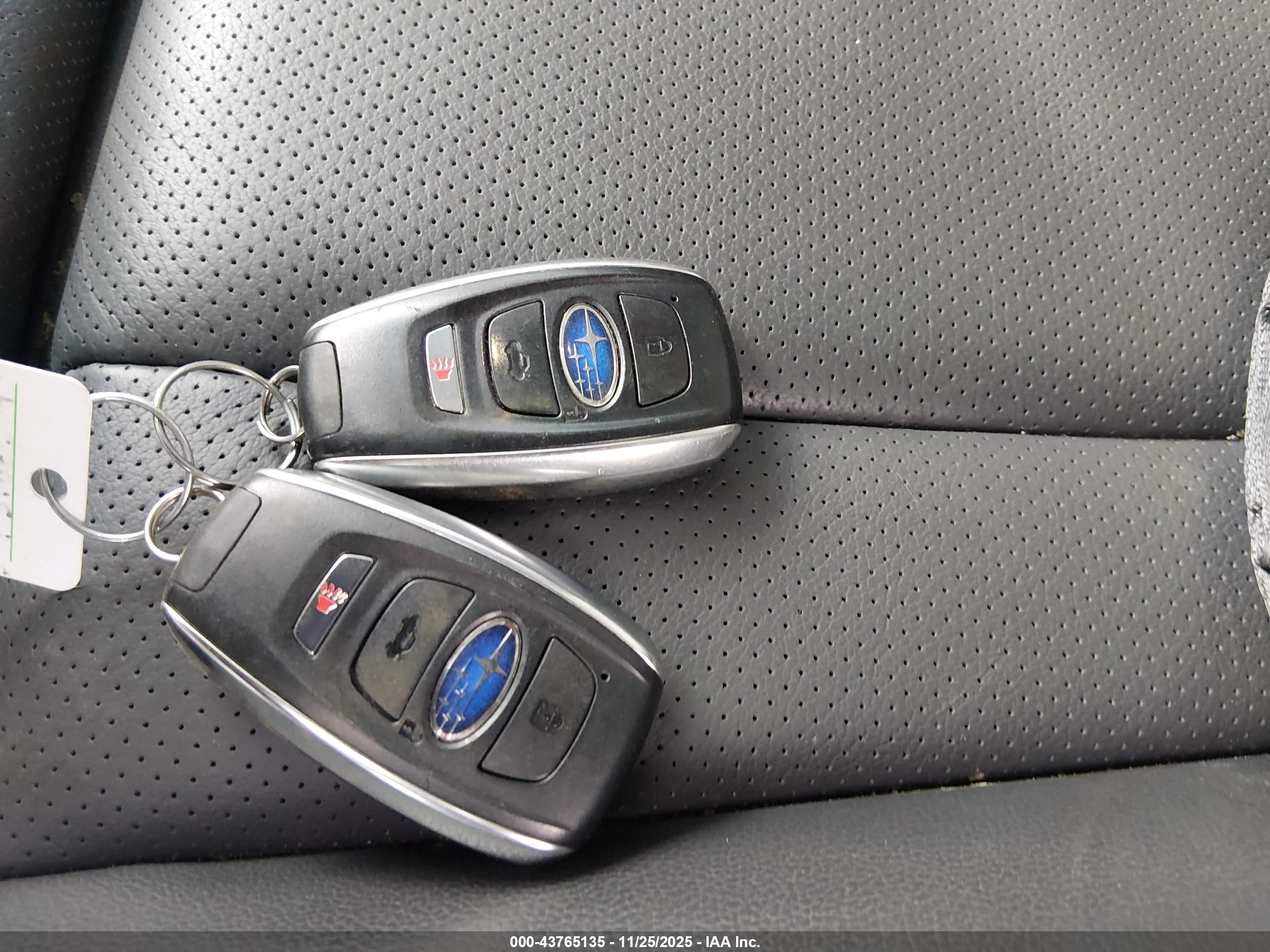 SUBARU OUTBACK image 11
