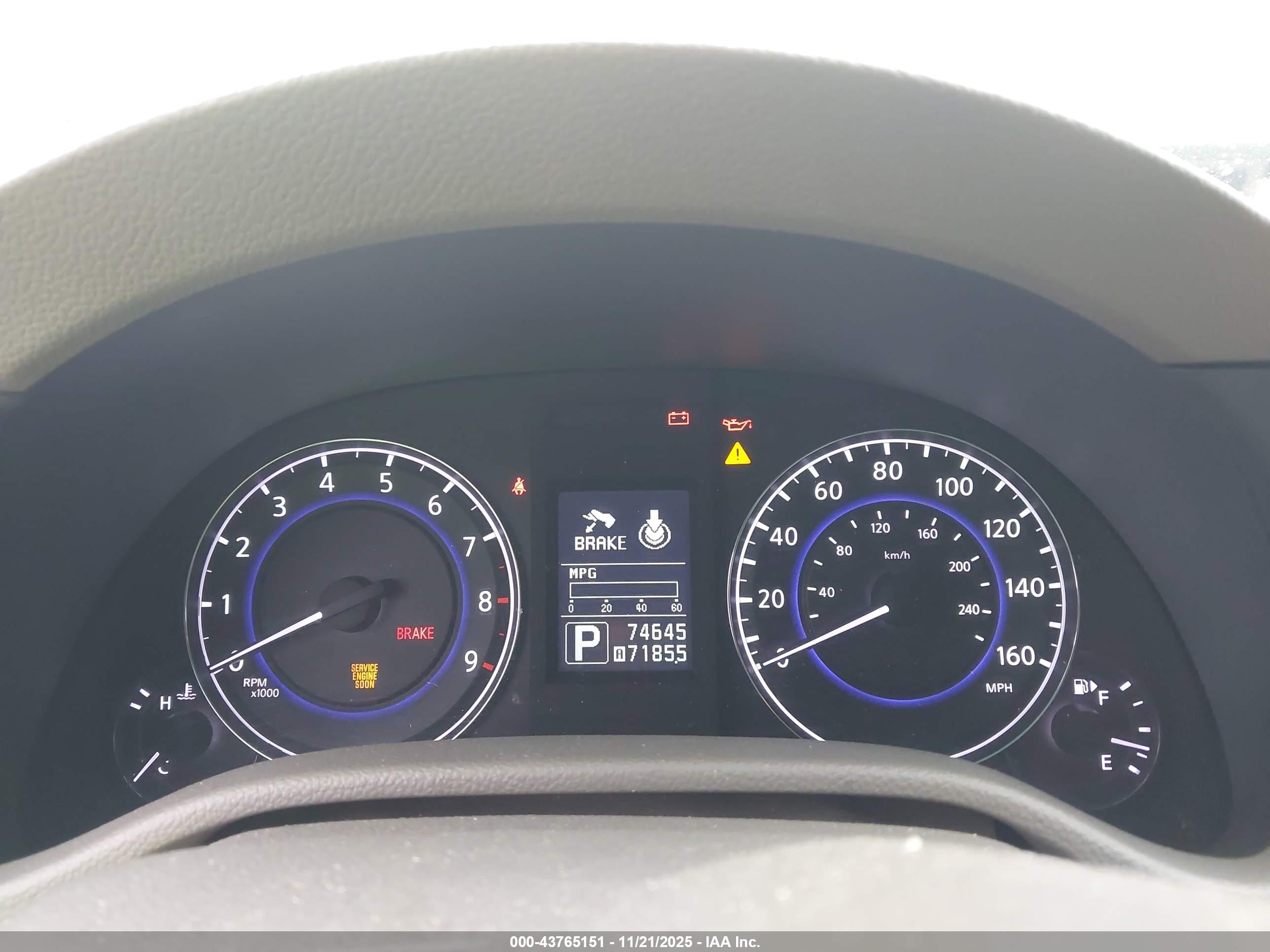 INFINITI G37 image 7