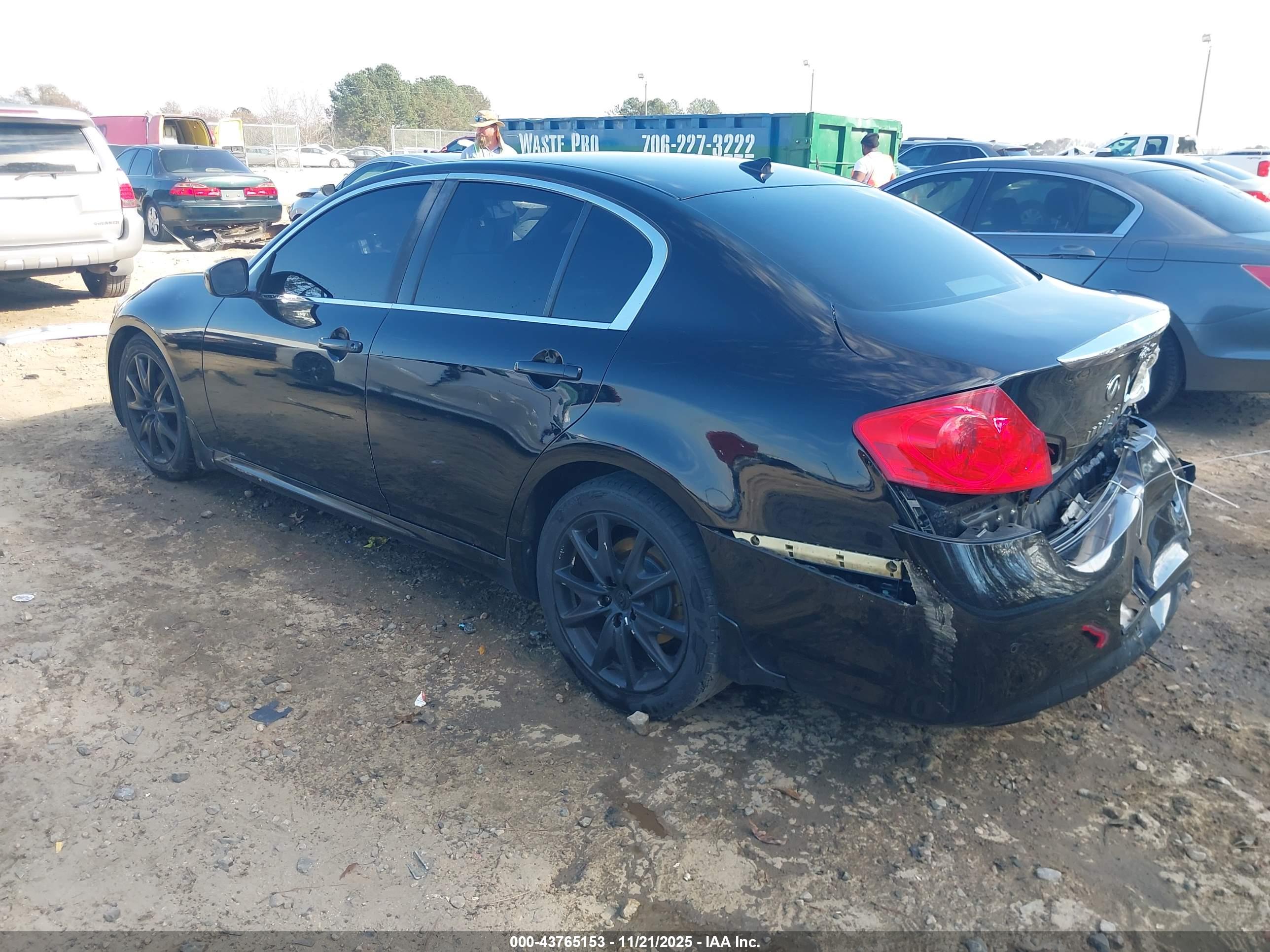 INFINITI G37X image 3