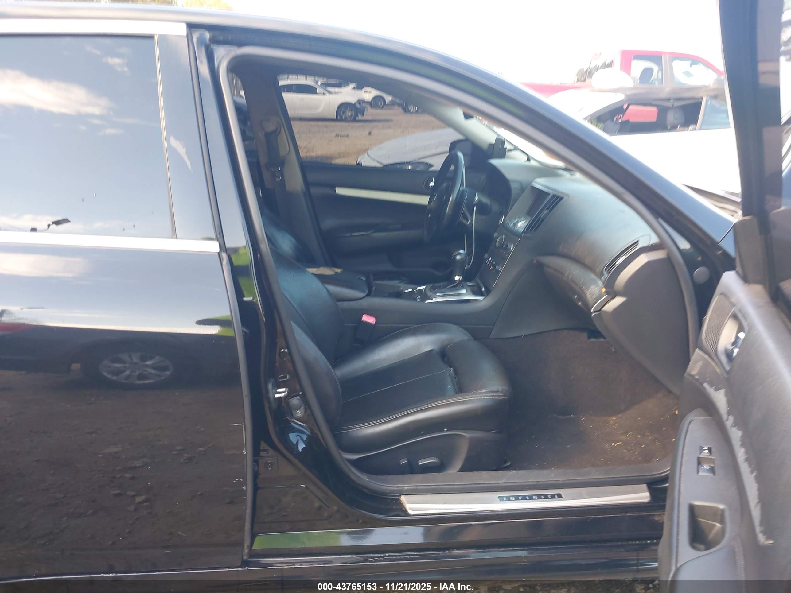 INFINITI G37X image 5