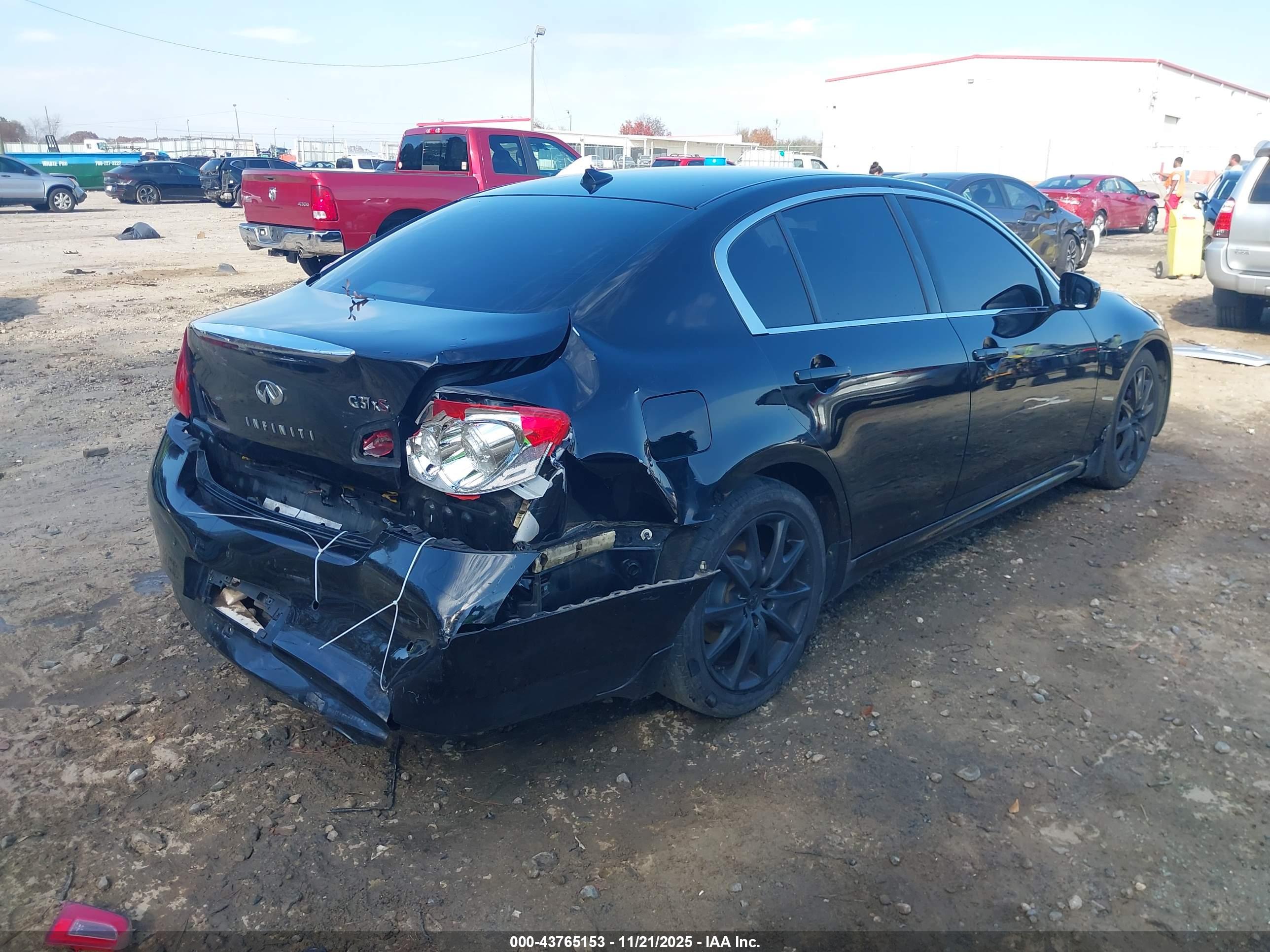 INFINITI G37X image 6