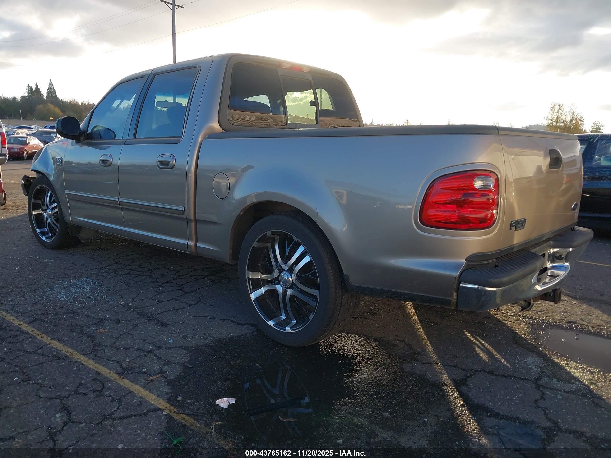 FORD F-150 image 3
