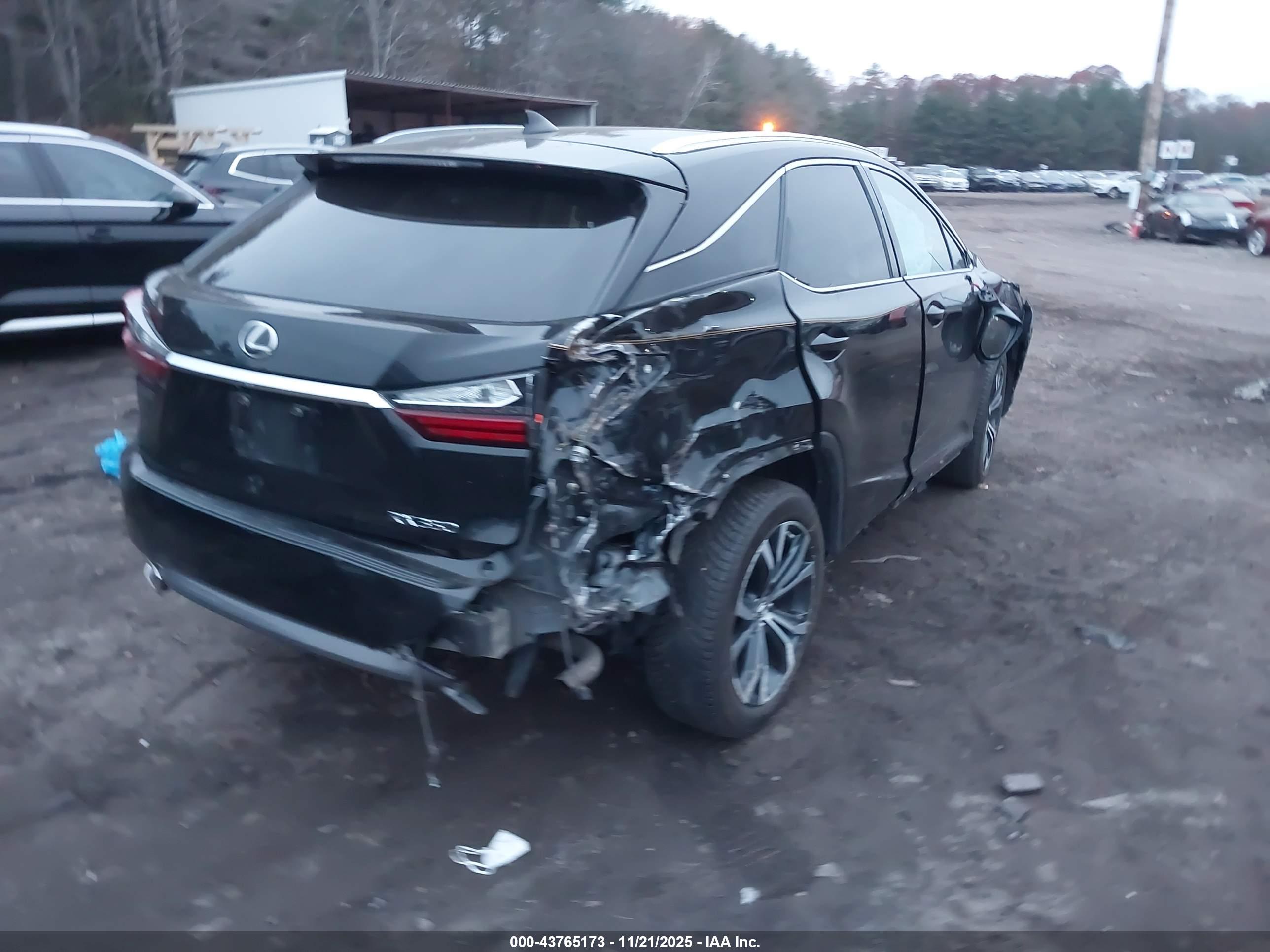LEXUS RX image 4